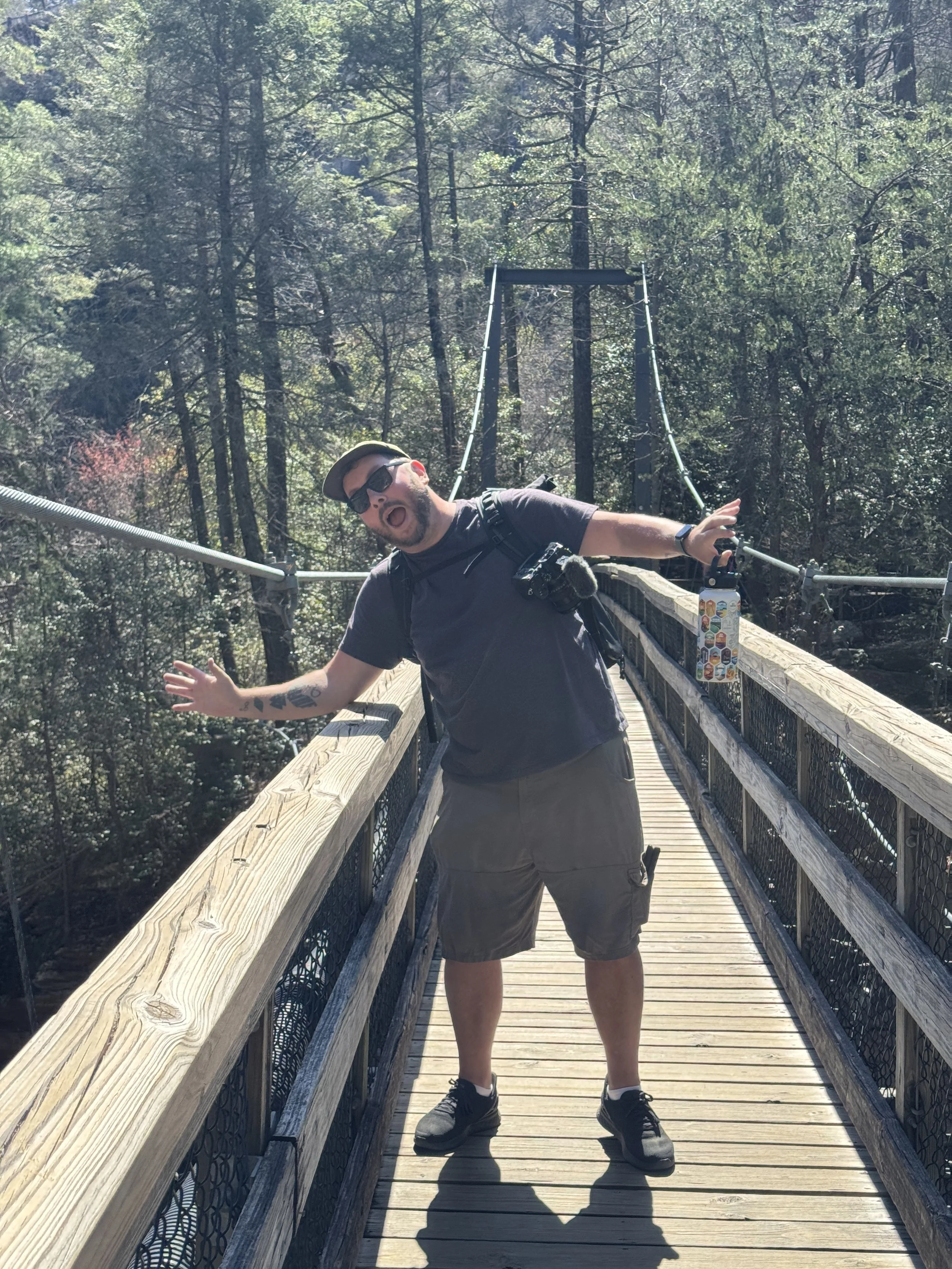 Descending into Tallulah Gorge | A Georgia Adventure