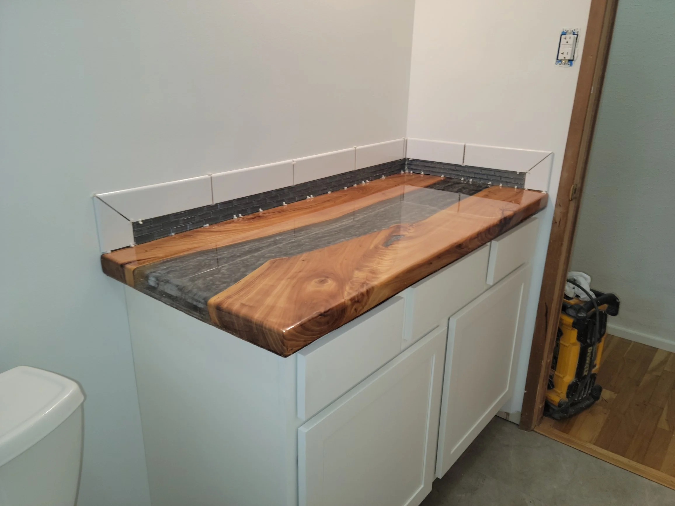 24" x 48" Elm Vanity Countertop