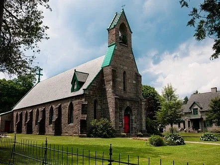 standrewsepiscopalchurchnewberlin.jpg