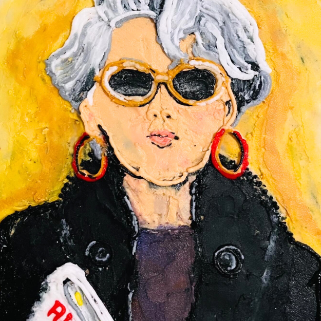 miranda priestly close up.png