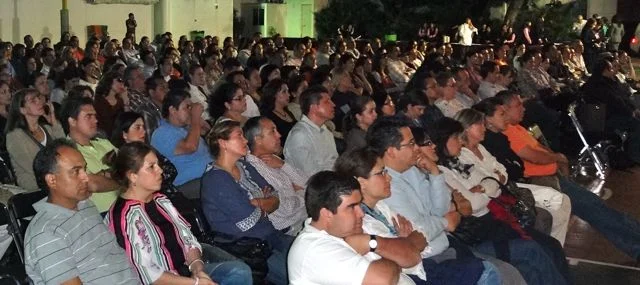 conferencia ch.jpg