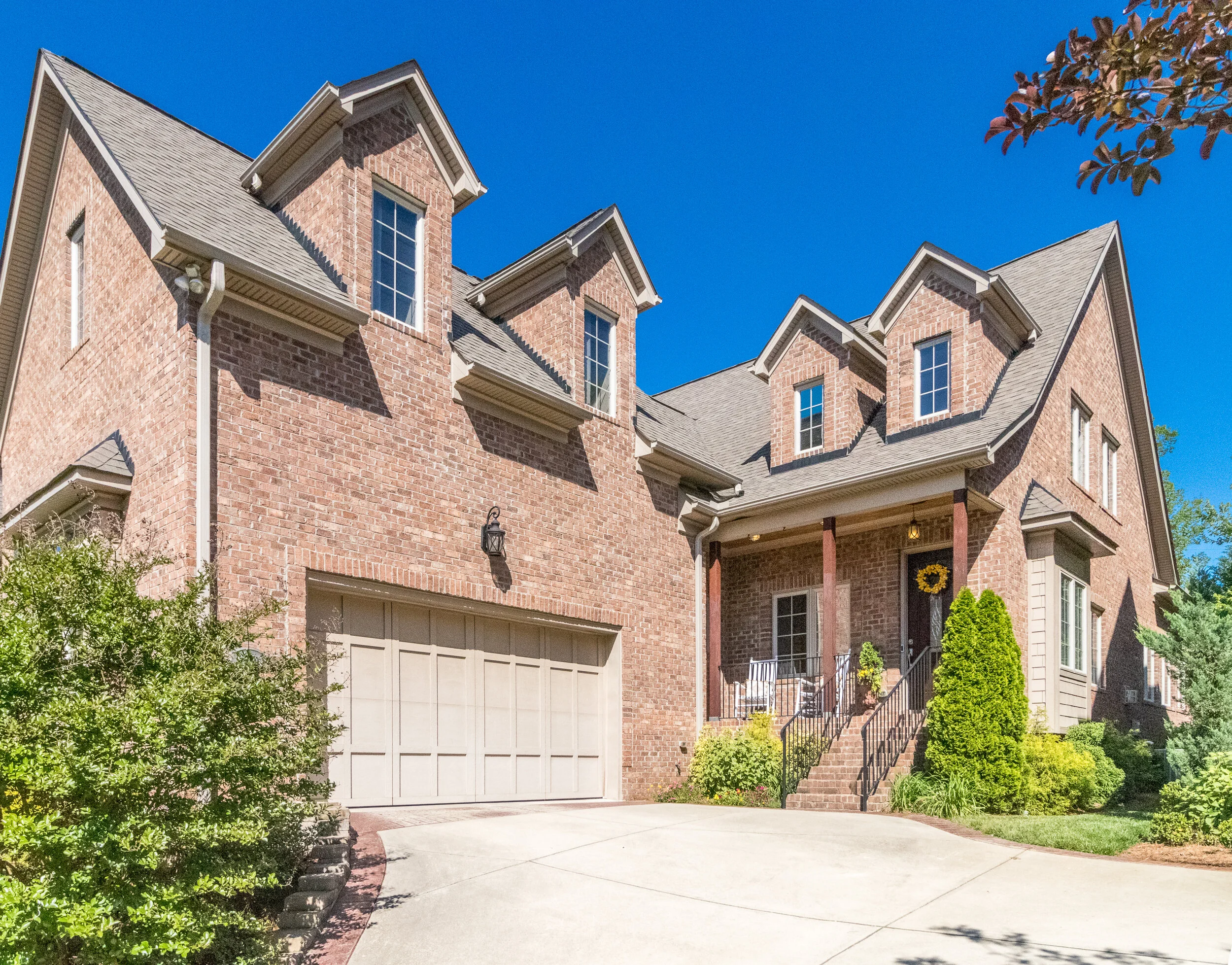 2531 Olde White Ln