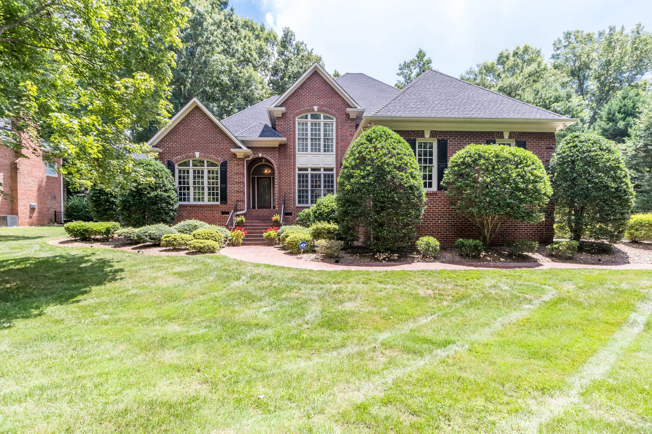 4713 Coburn Ct