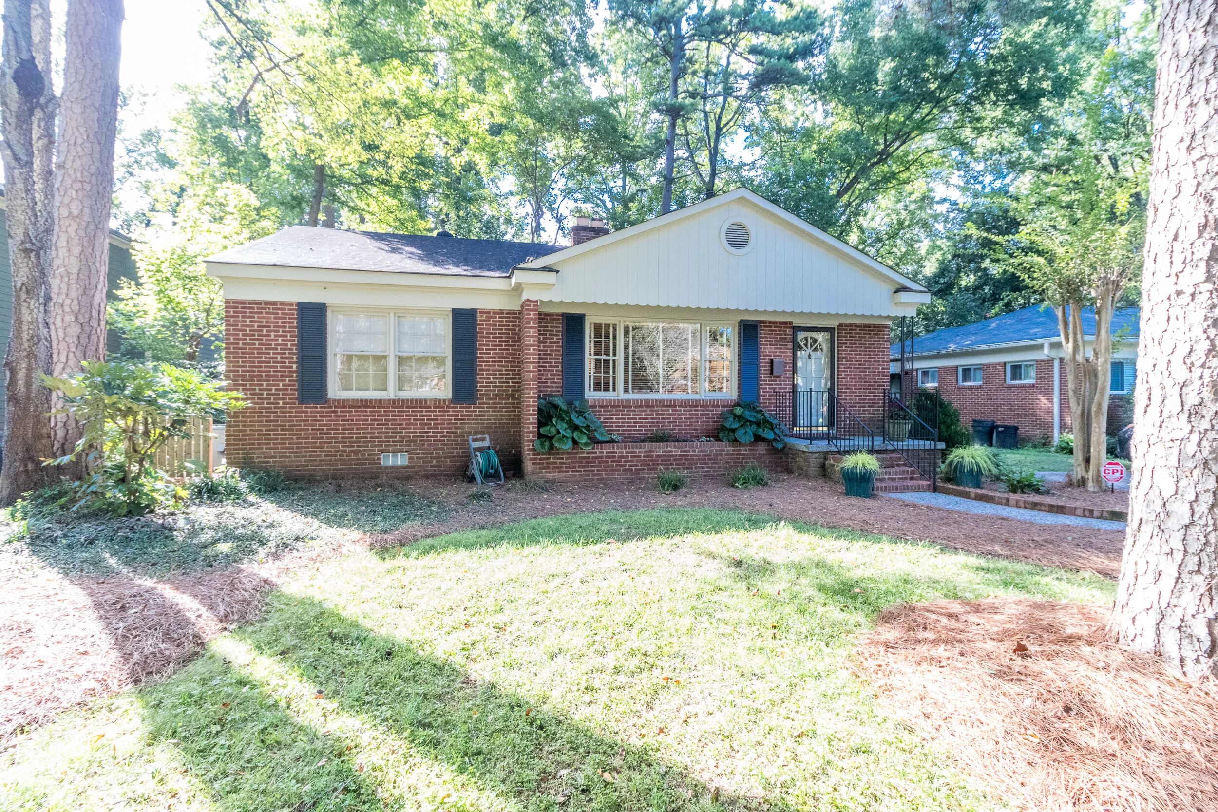 2426 Arnold Dr