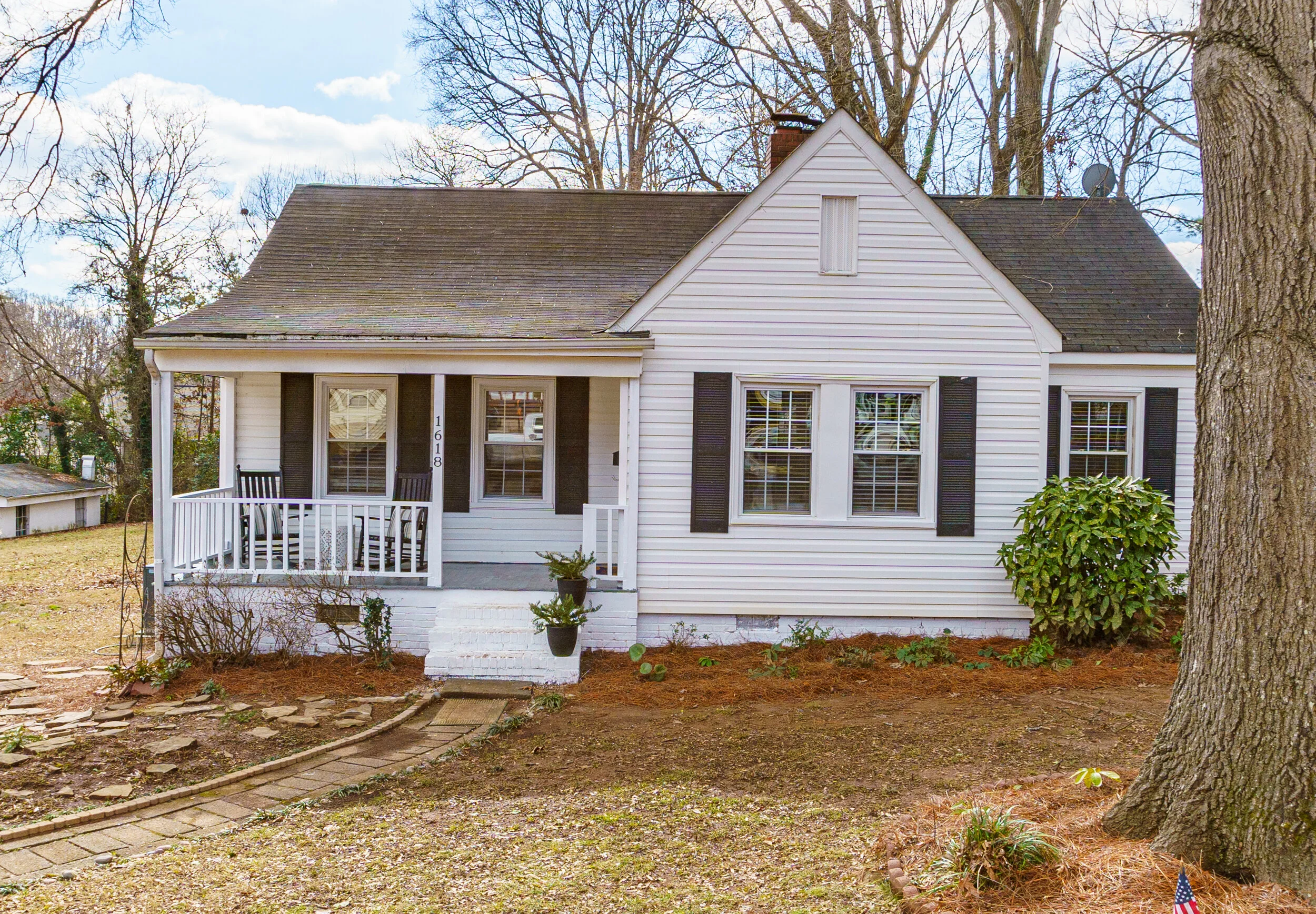 1618 Chippendale Rd