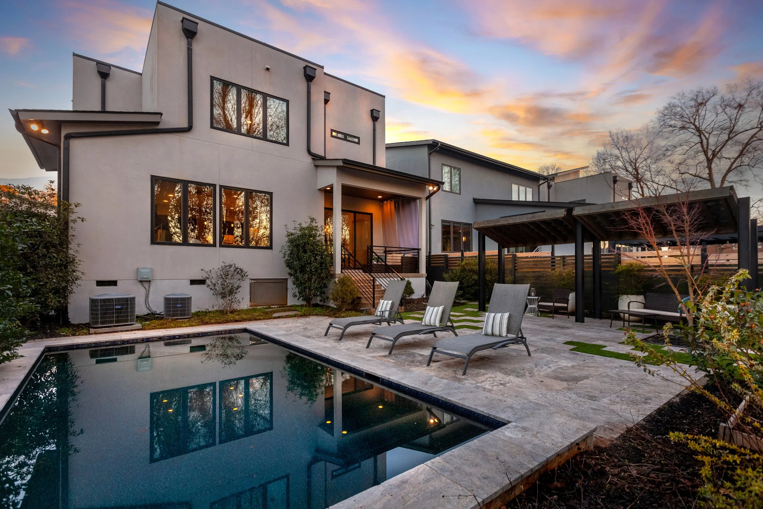 2612 Millie Ln 
