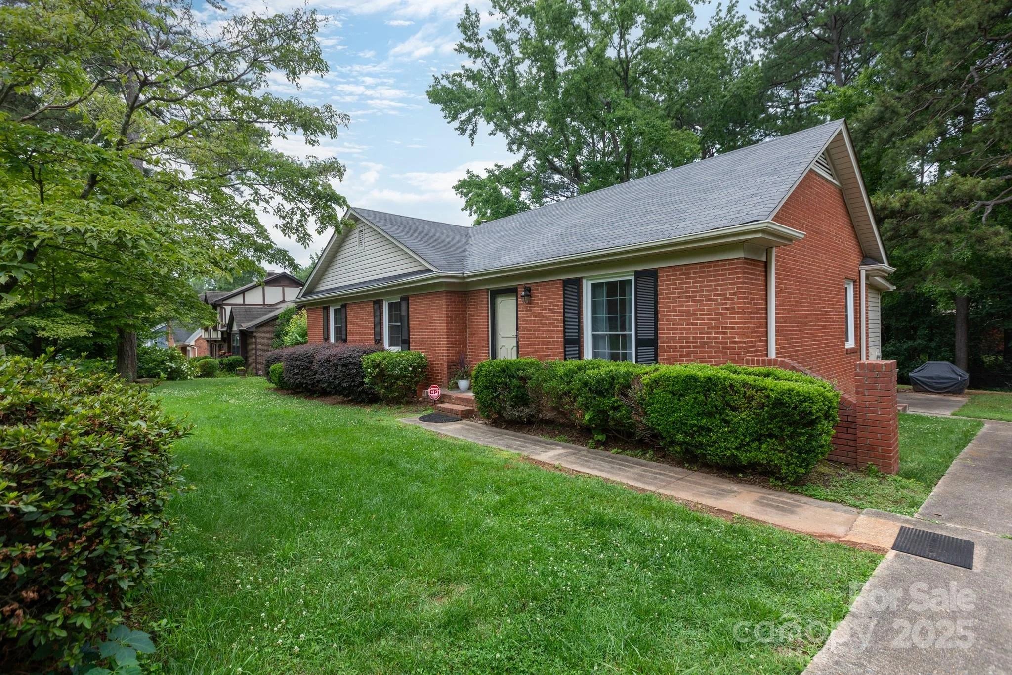 5727 Faulconbridge Road Charlotte, NC 