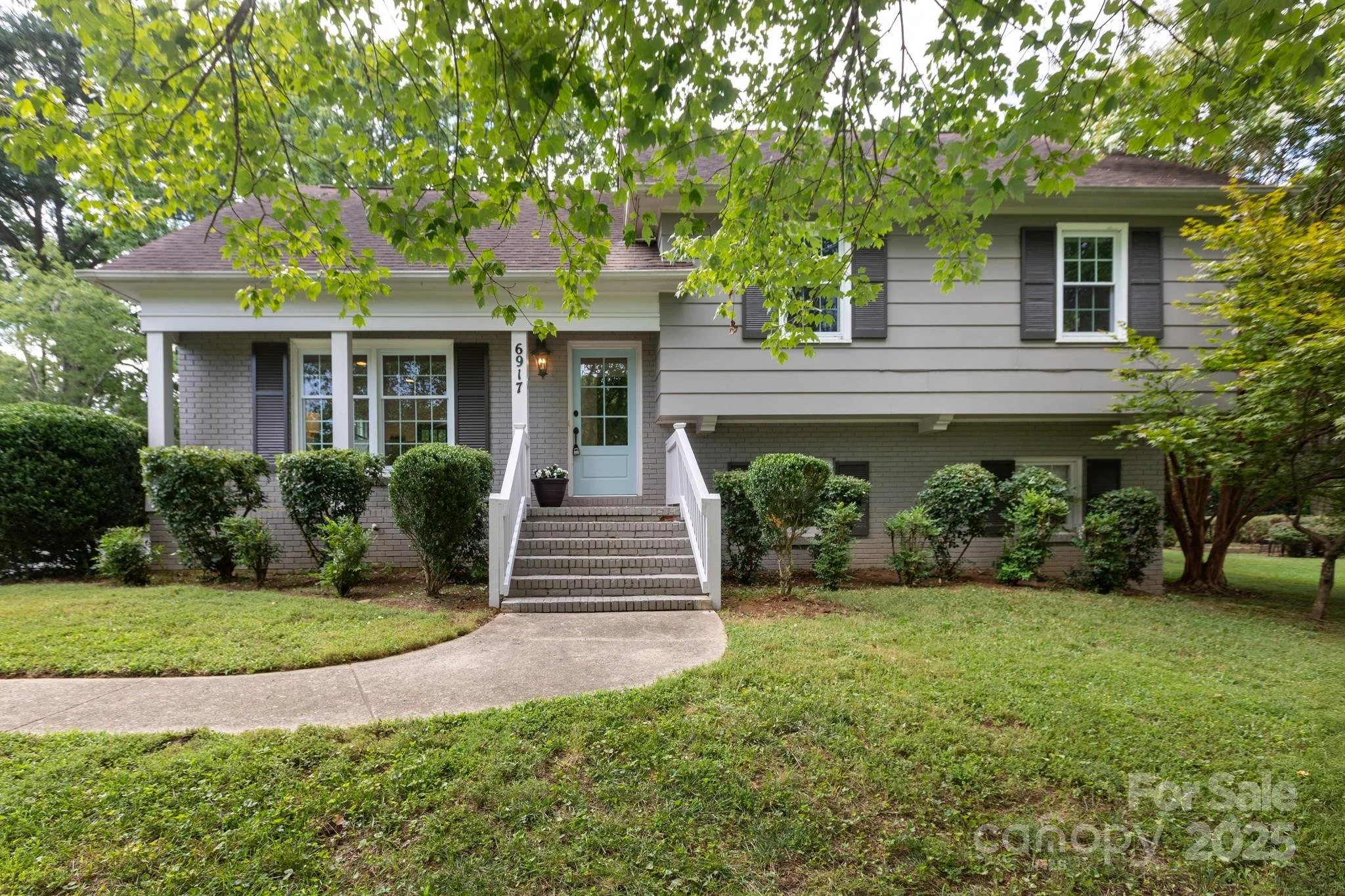 6917 Lancer Drive Charlotte, NC - Under Contract