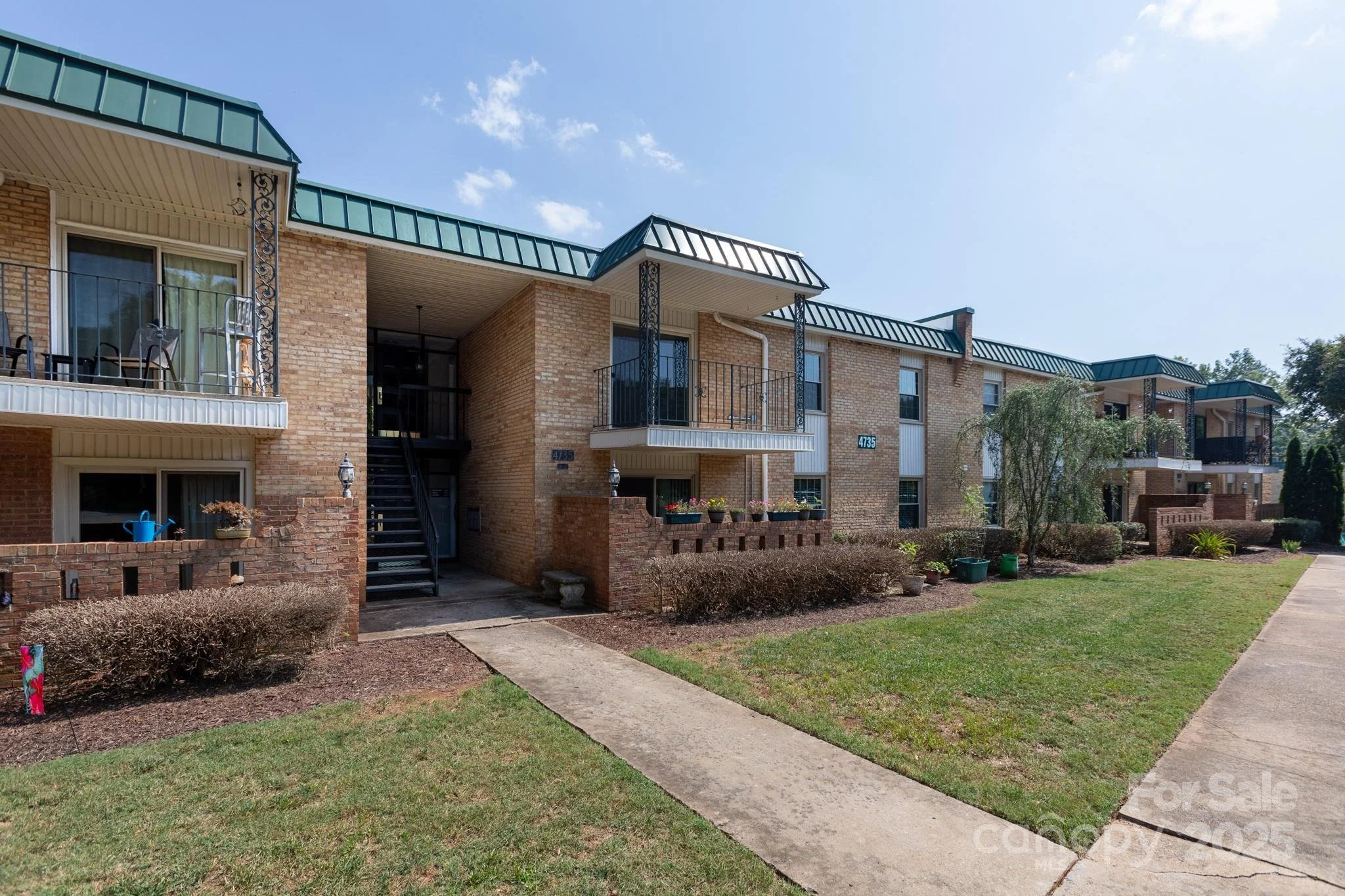 4735 Hedgemore Drive #J Charlotte, NC 