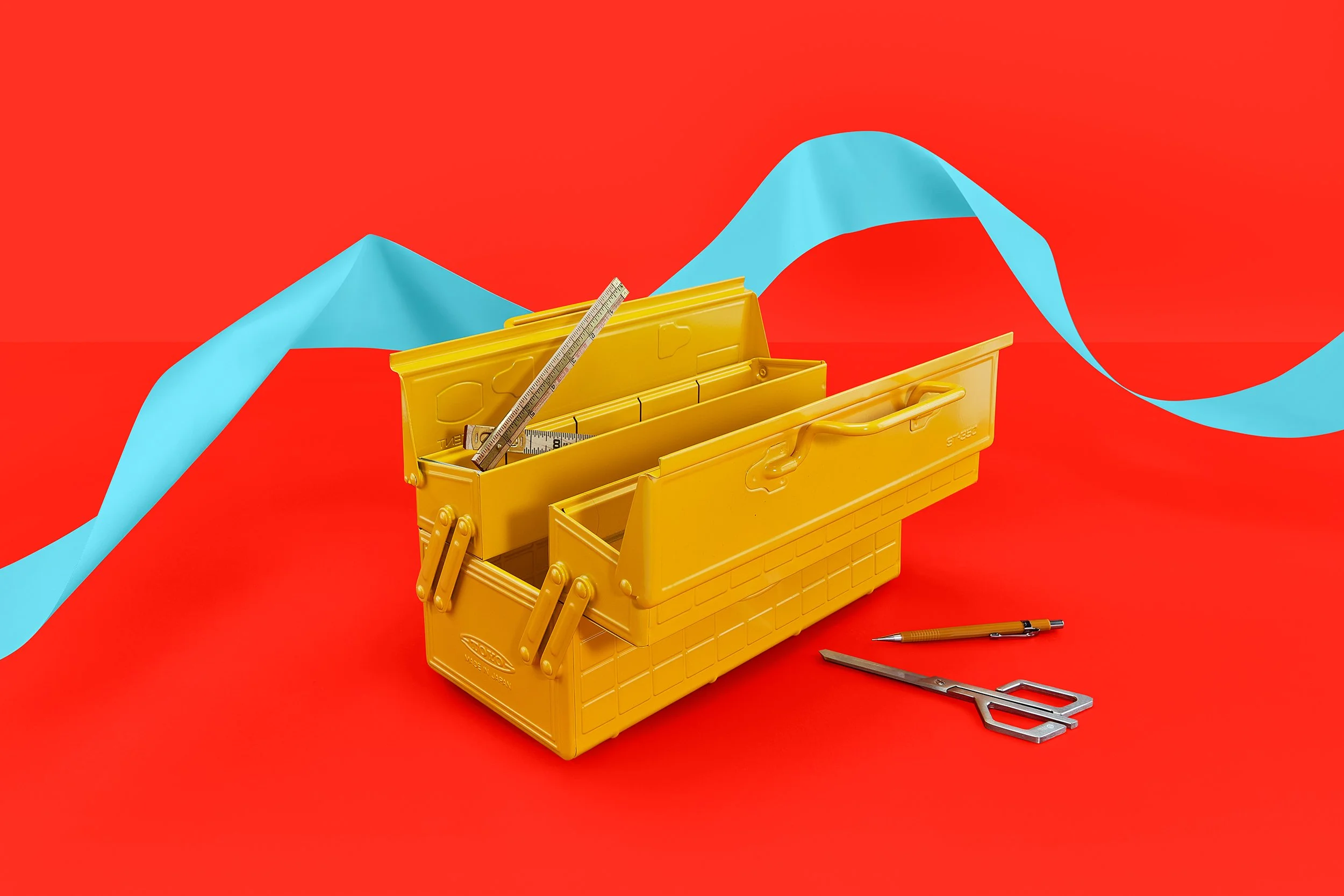 Leif_Huron_MoMA_Holiday_Campaign_2021_36.jpg