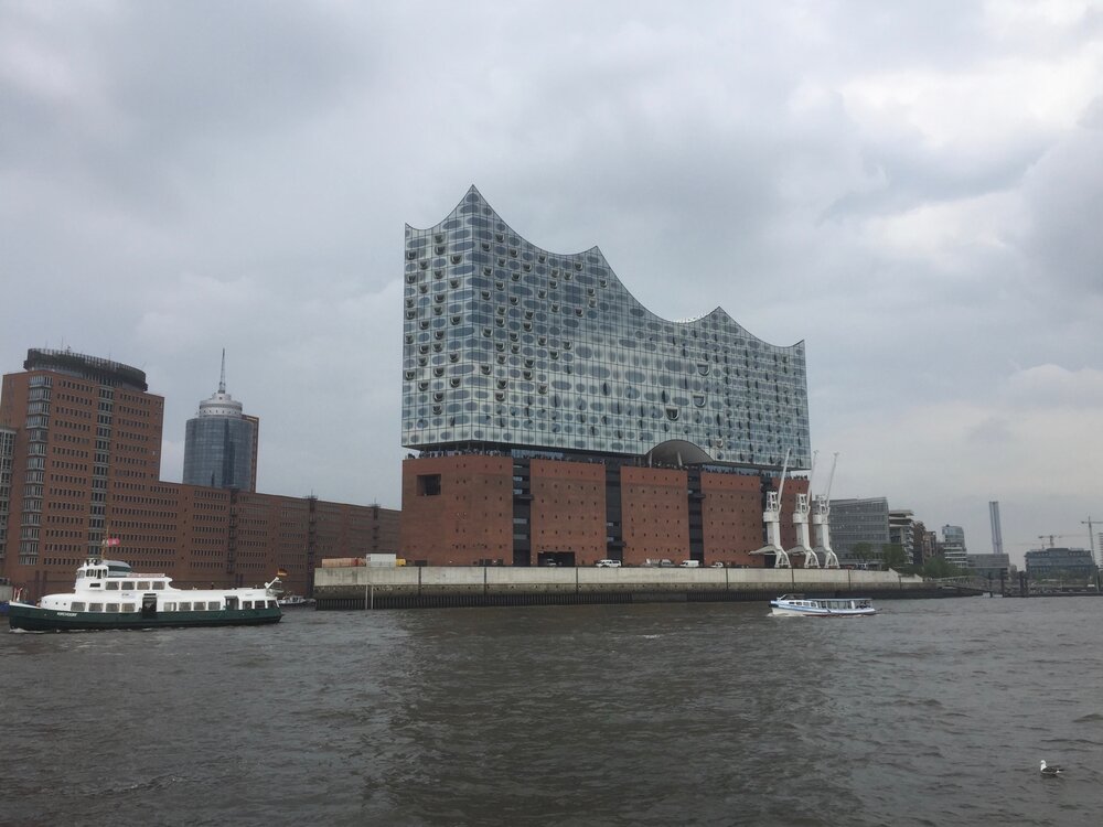 Elbphil from river.jpg