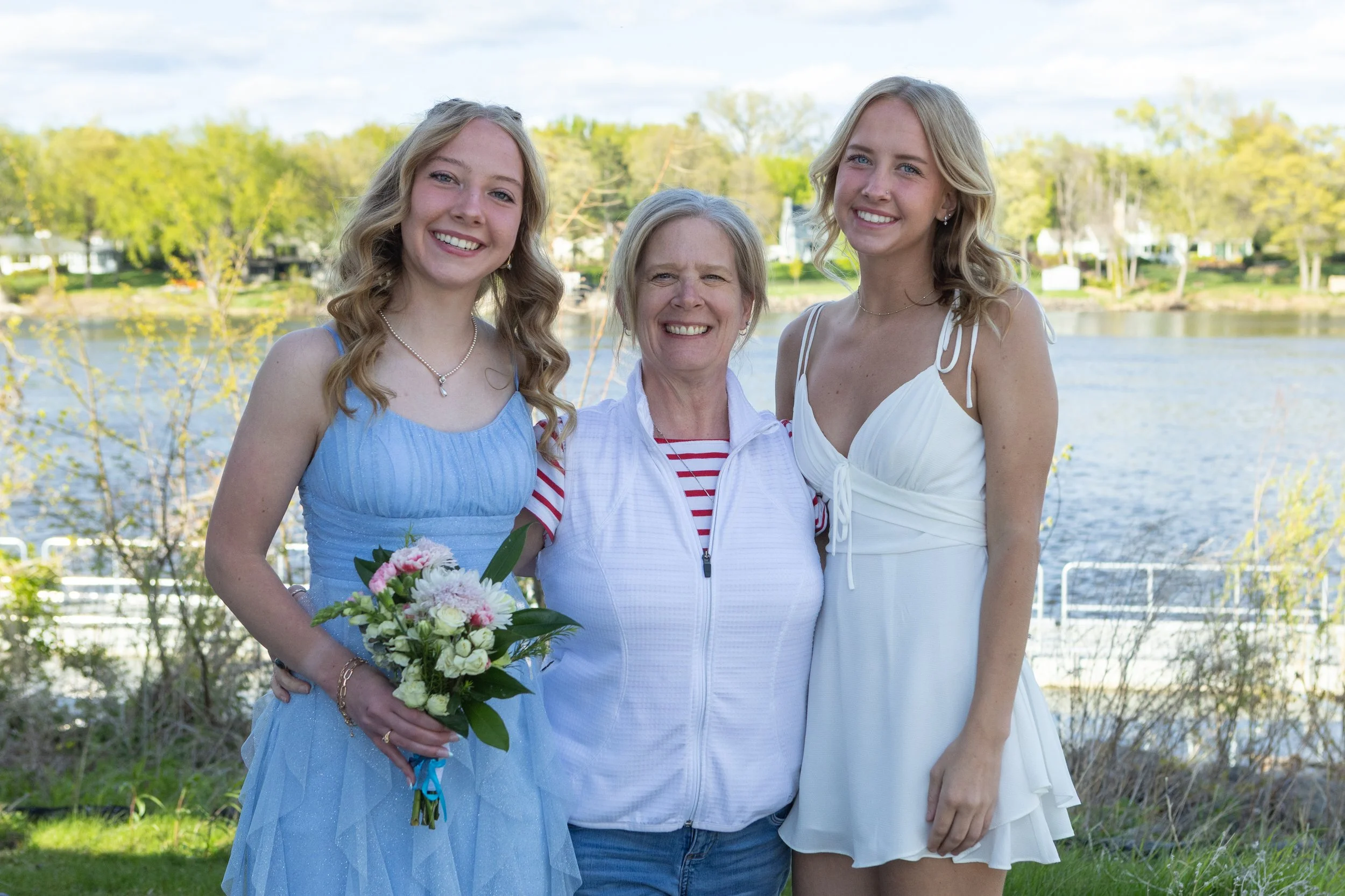 Prom26-1122.jpg
