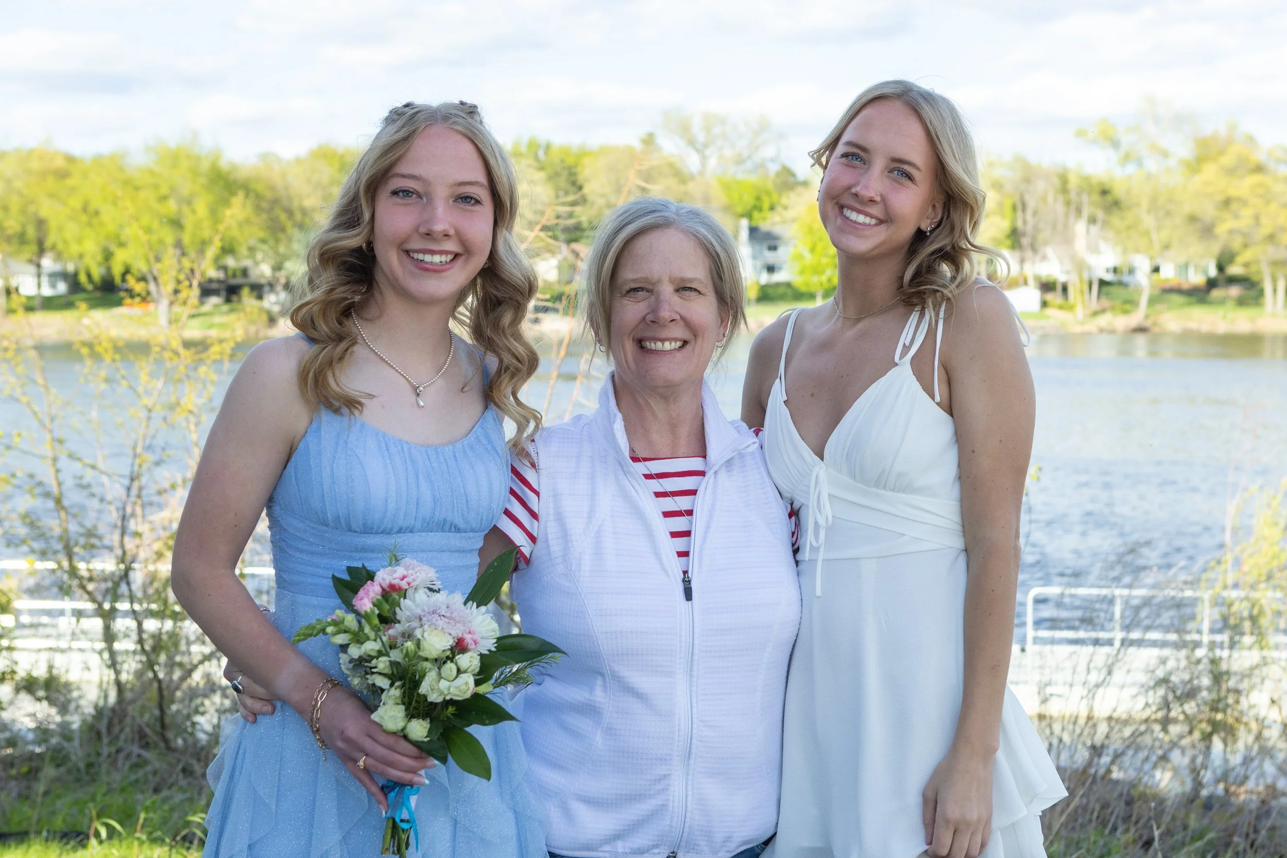 Prom26-1128.jpg