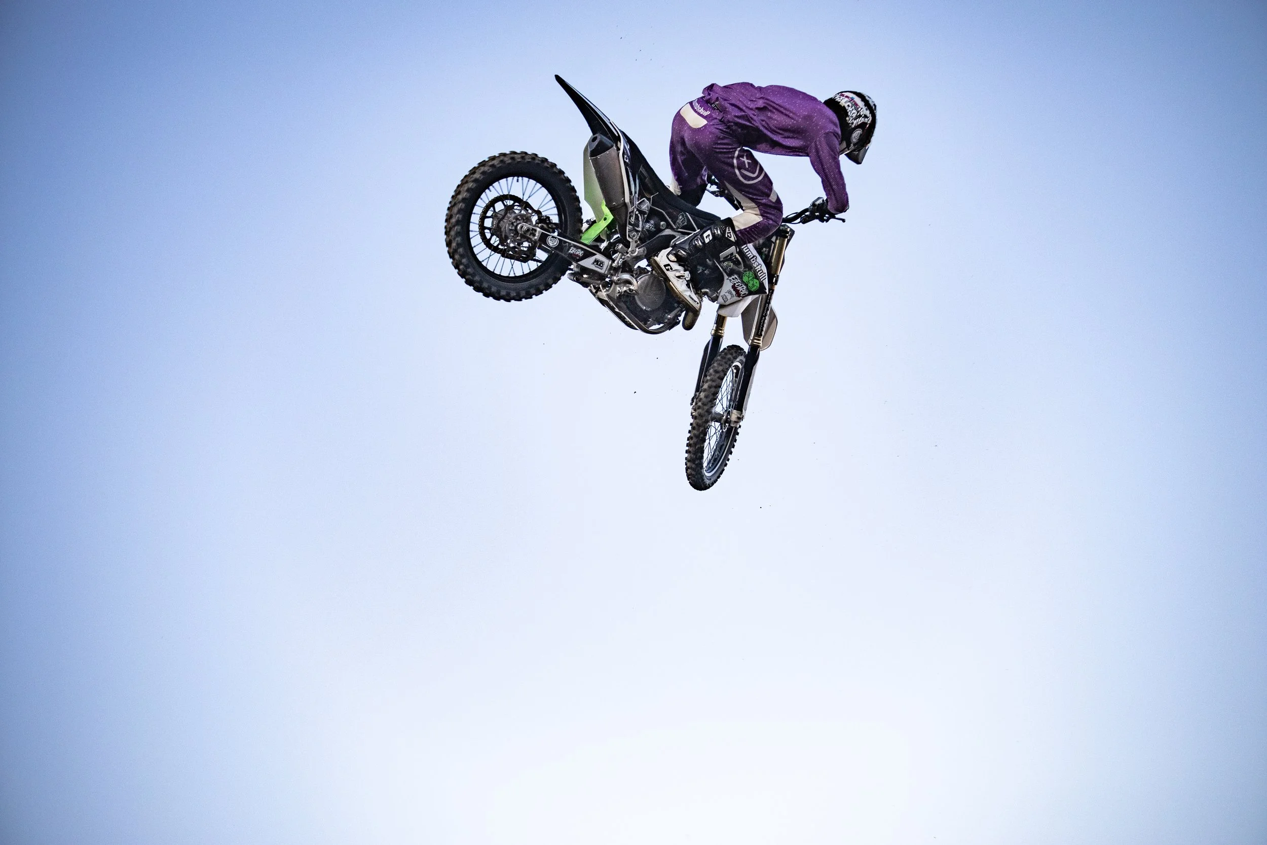 Moto-6241858.jpg