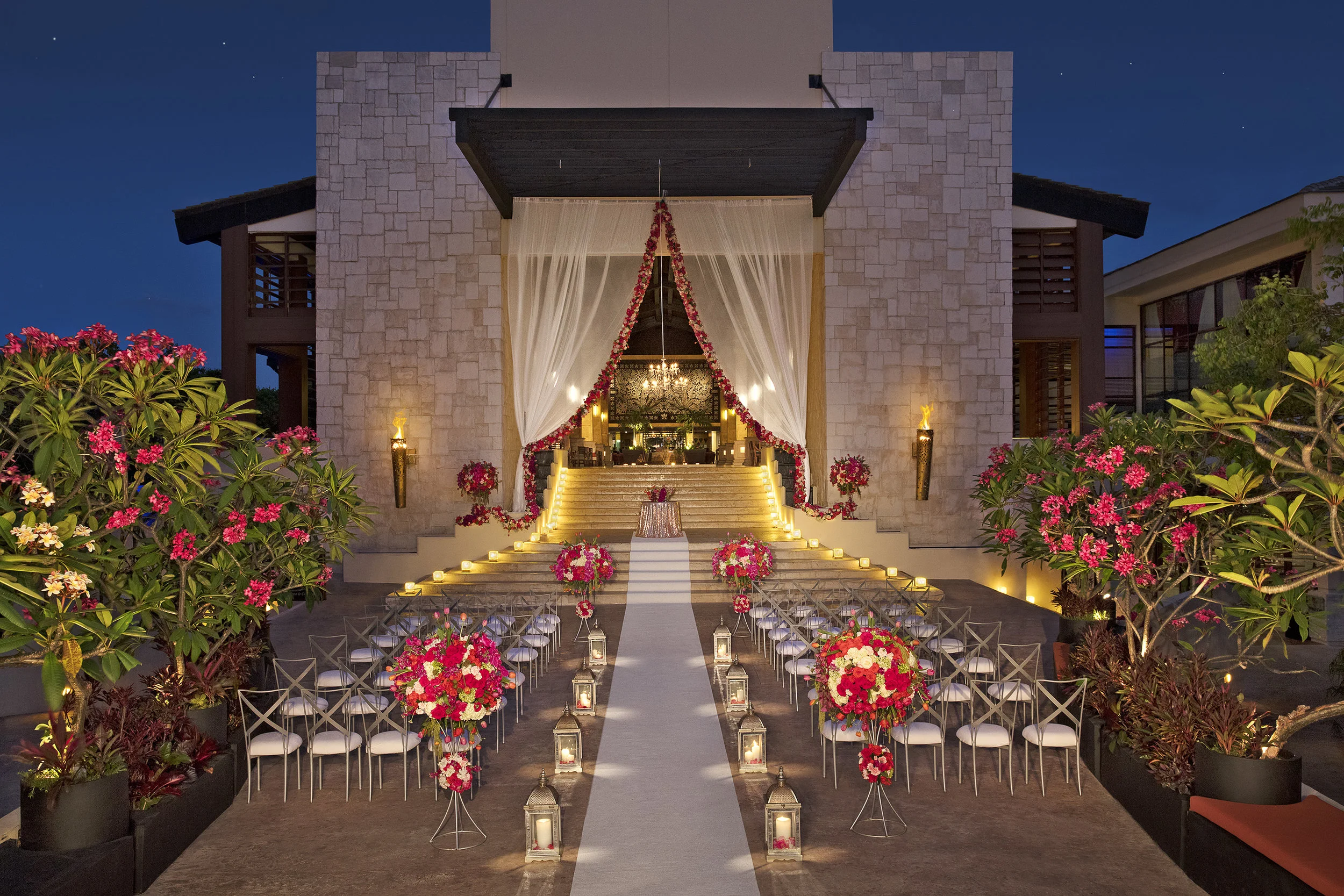 DRERC_WeddingCeremony_Stairs_2A_RGB.jpg