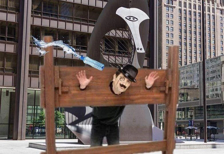 Gold Coast Resident Publicly Shamed at Daley Plaza For Buying Off-Brand Sparkling Water