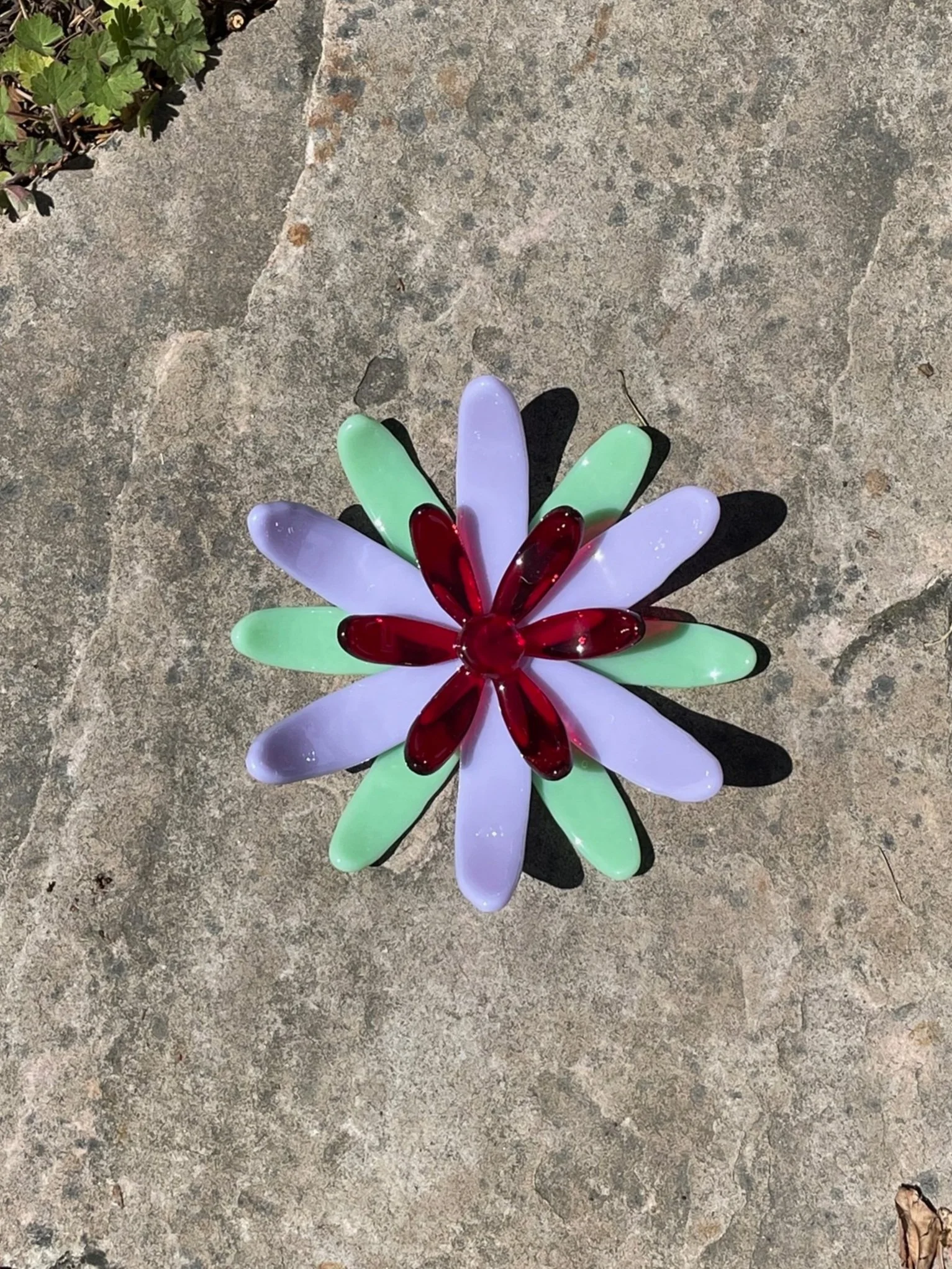 Mint+green%2C+neo-lavender%2C+red+transparent+5+in+dia+x+1.5+in+h.jpg