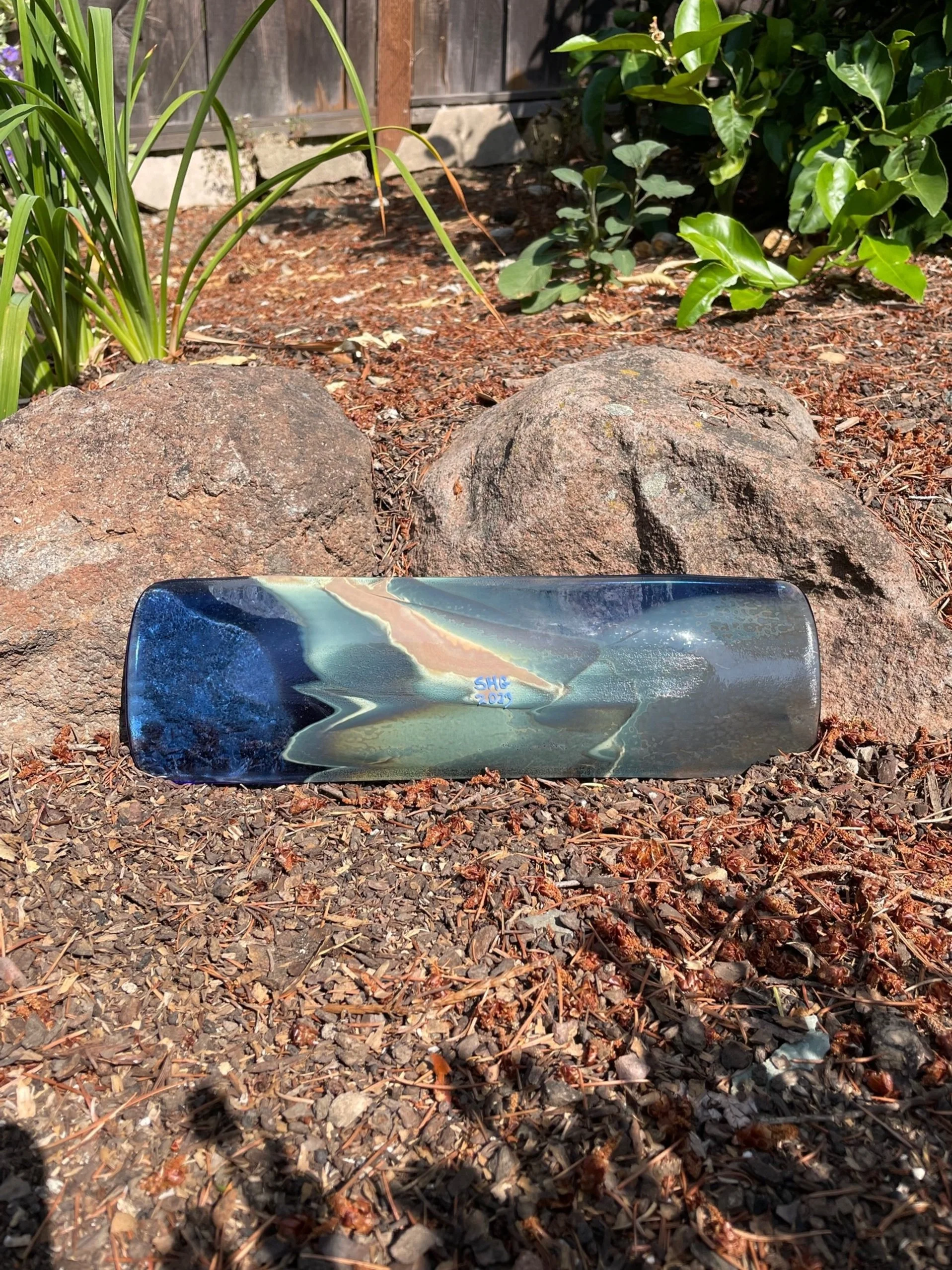 Sky+blue+trans_petrified+wood+streaky+base+back.jpg