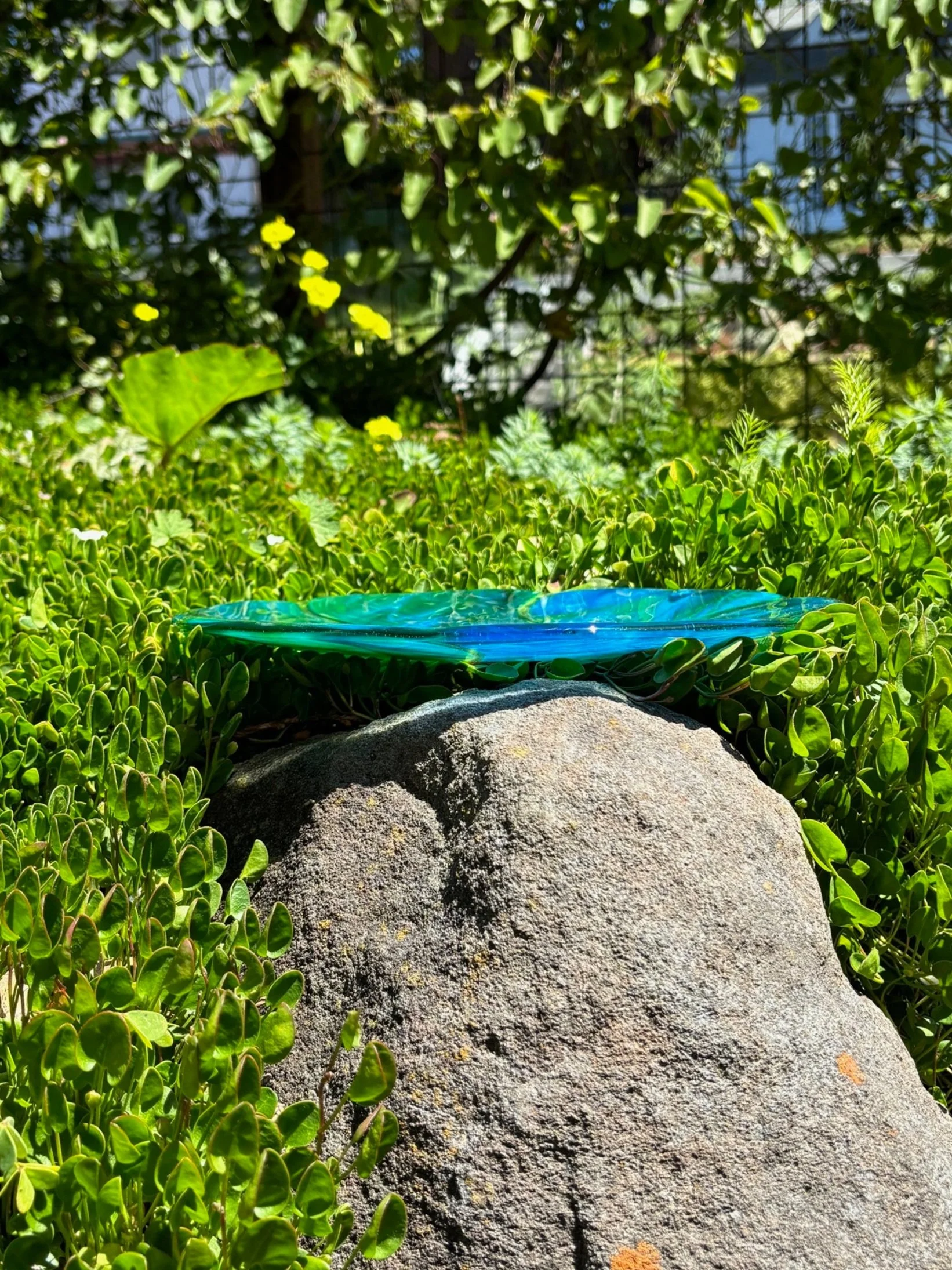 Grass+green+tint+with+azure+blue+opal%2C+jade+green+opal+and+neo-lavender+transparent+side.jpg