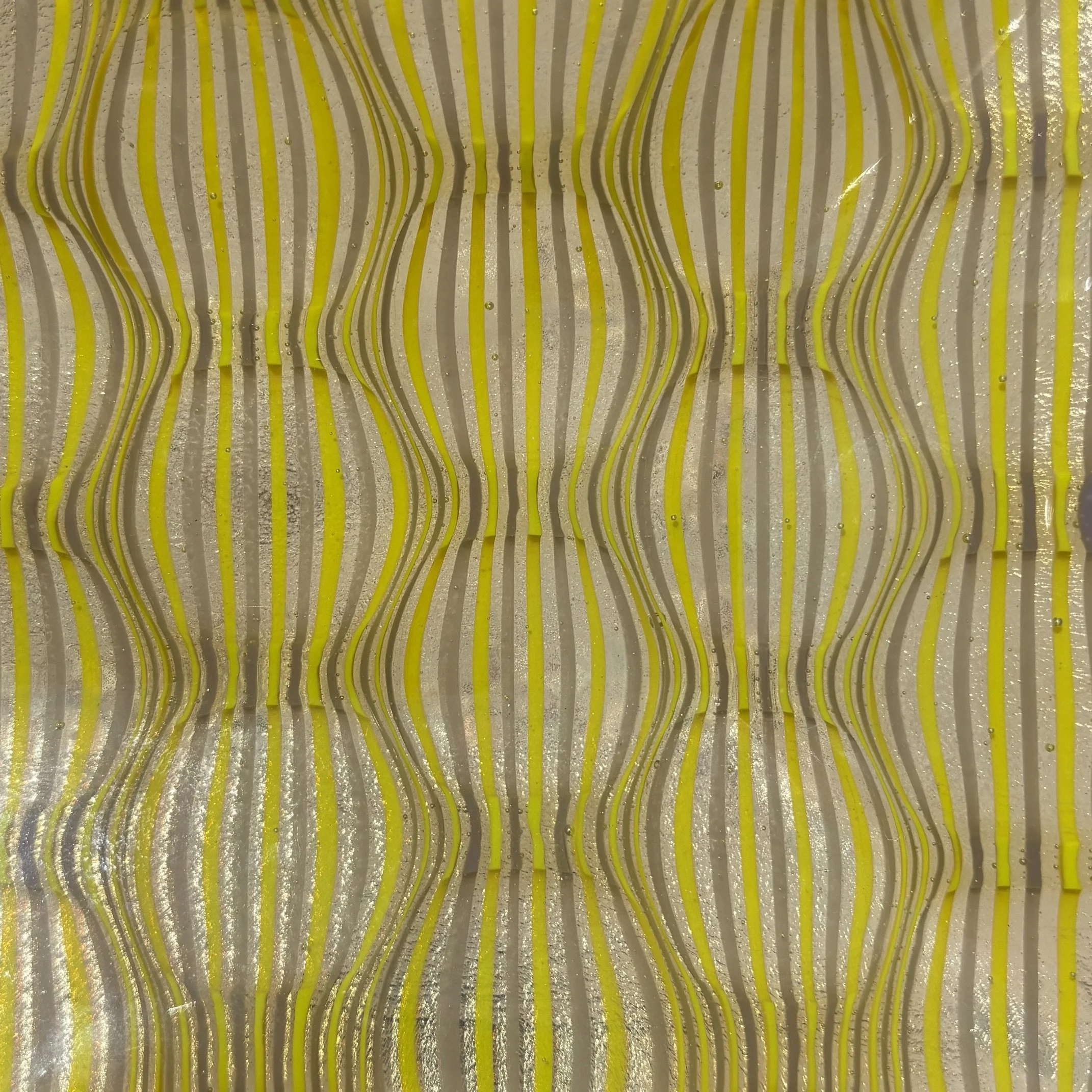 Yellow trans base, neo-lavender_green gold_clear stringers close.jpeg
