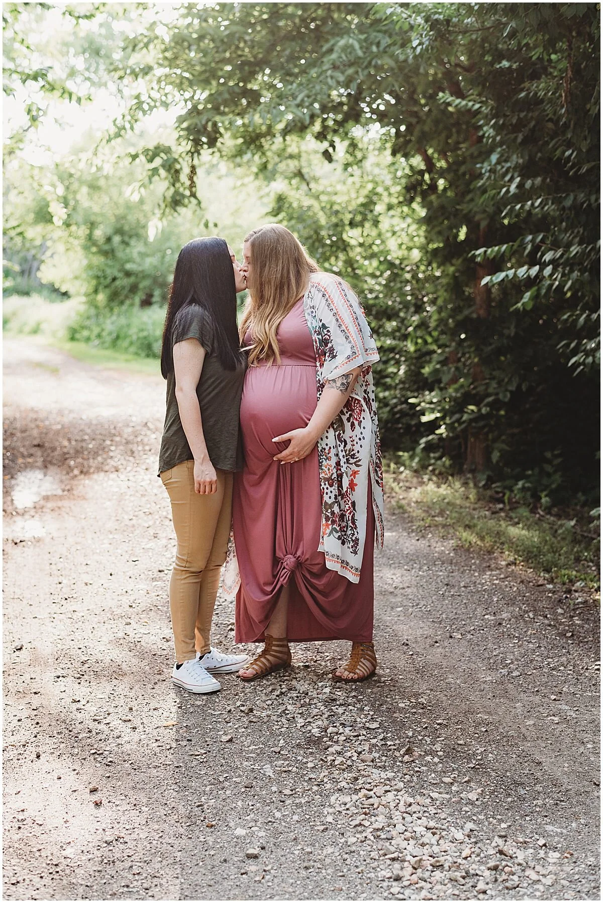 Maryville Missouri Photographer, Maryville Missouri Wedding Photographer, Missouri Wedding Photographer, LGBTQ Maternity, Lesbian Maternity Photos
