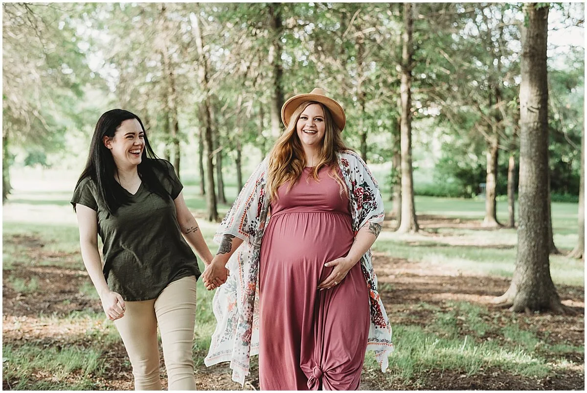 Maryville Missouri Photographer, Maryville Missouri Wedding Photographer, Missouri Wedding Photographer, LGBTQ Maternity, Lesbian Maternity Photos