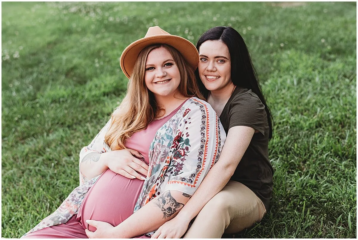 Maryville Missouri Photographer, Maryville Missouri Wedding Photographer, Missouri Wedding Photographer, LGBTQ Maternity, Lesbian Maternity Photos