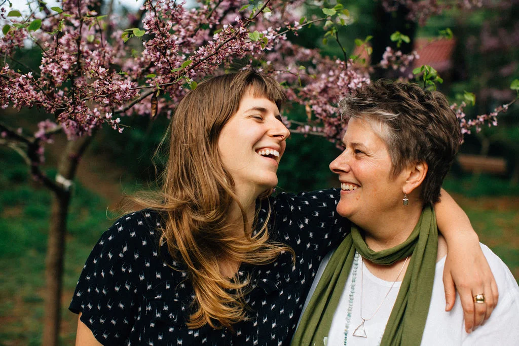 Lizz_Evan_Mother_Daughter_Astrology1.jpg