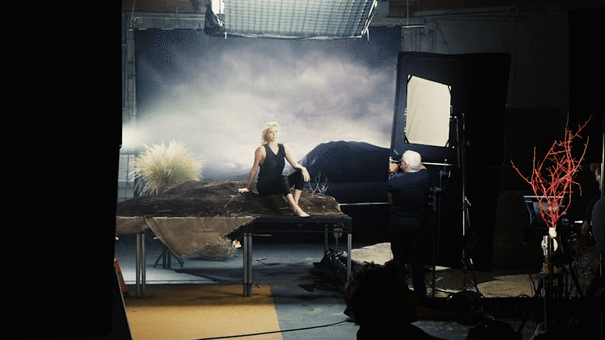 charlize-2.gif