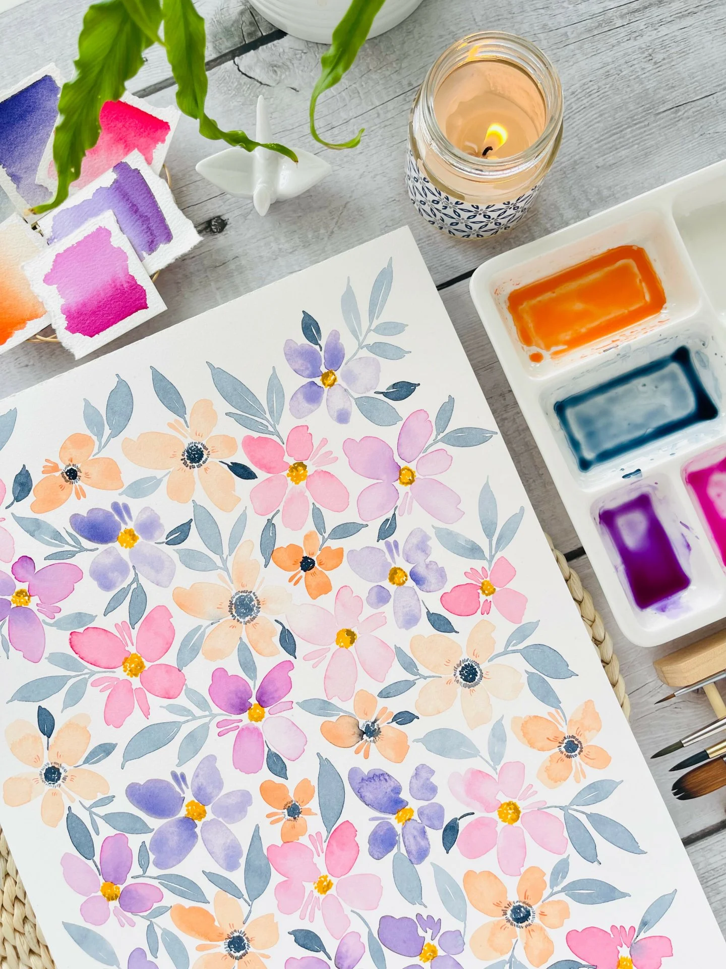 In need of a cure for the winter blues? Try painting these soothing pastel florals from MODERN WATERCOLOR WORKSHOP by Pooja Umrani of @by_the_lakeside ! Watercolor painting can be extremely soothing and meditative. It's a great activity to ease your 
