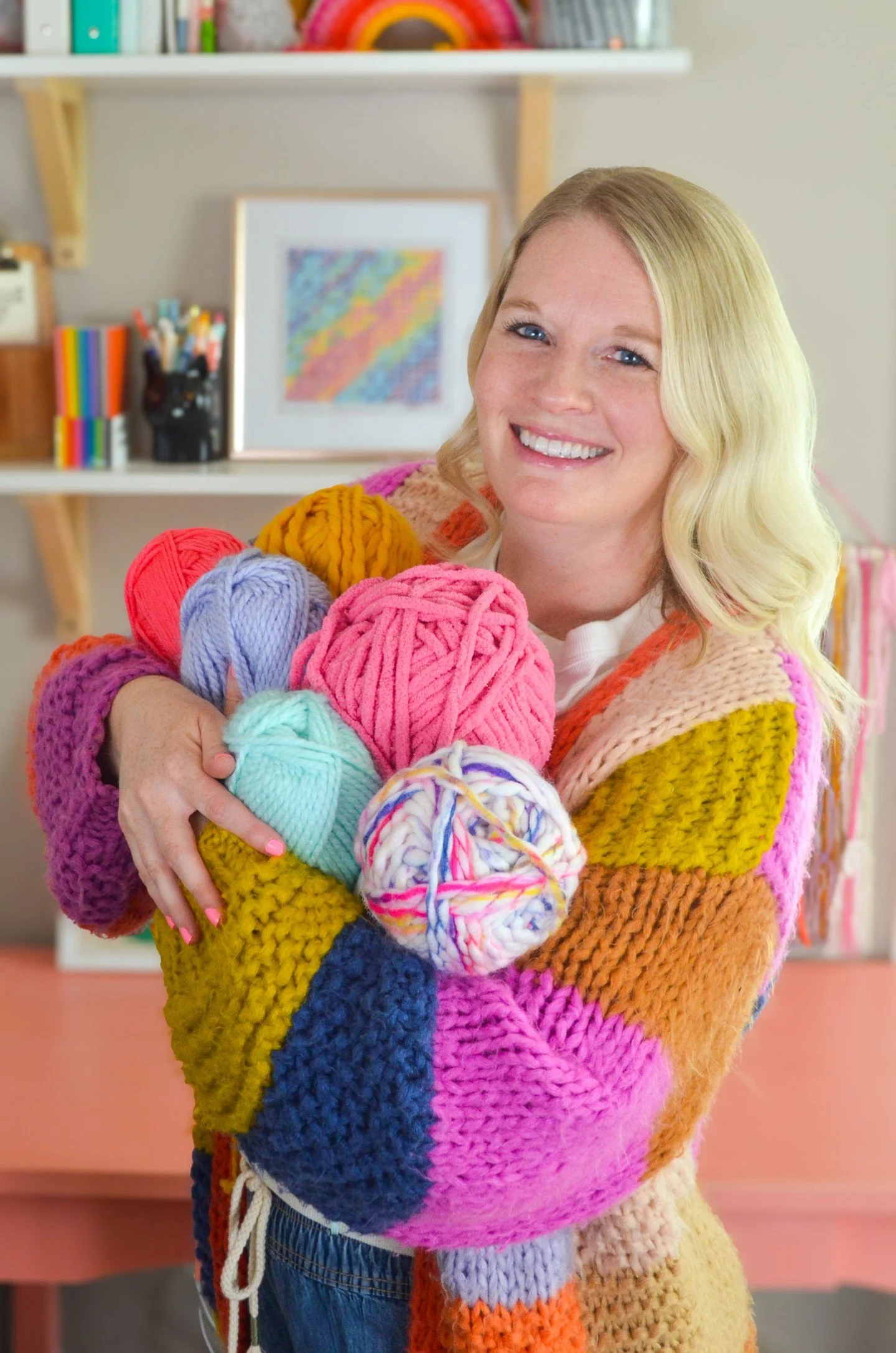 Meet the author of HANDMADE HAPPINESS YARN CRAFTS, which officially launches later this month!

SARAH FREEMAN of @apricotpolkadot is a professional crafter, content creator, and the creative force behind Apricot Polkadot. Since the beginning of her c