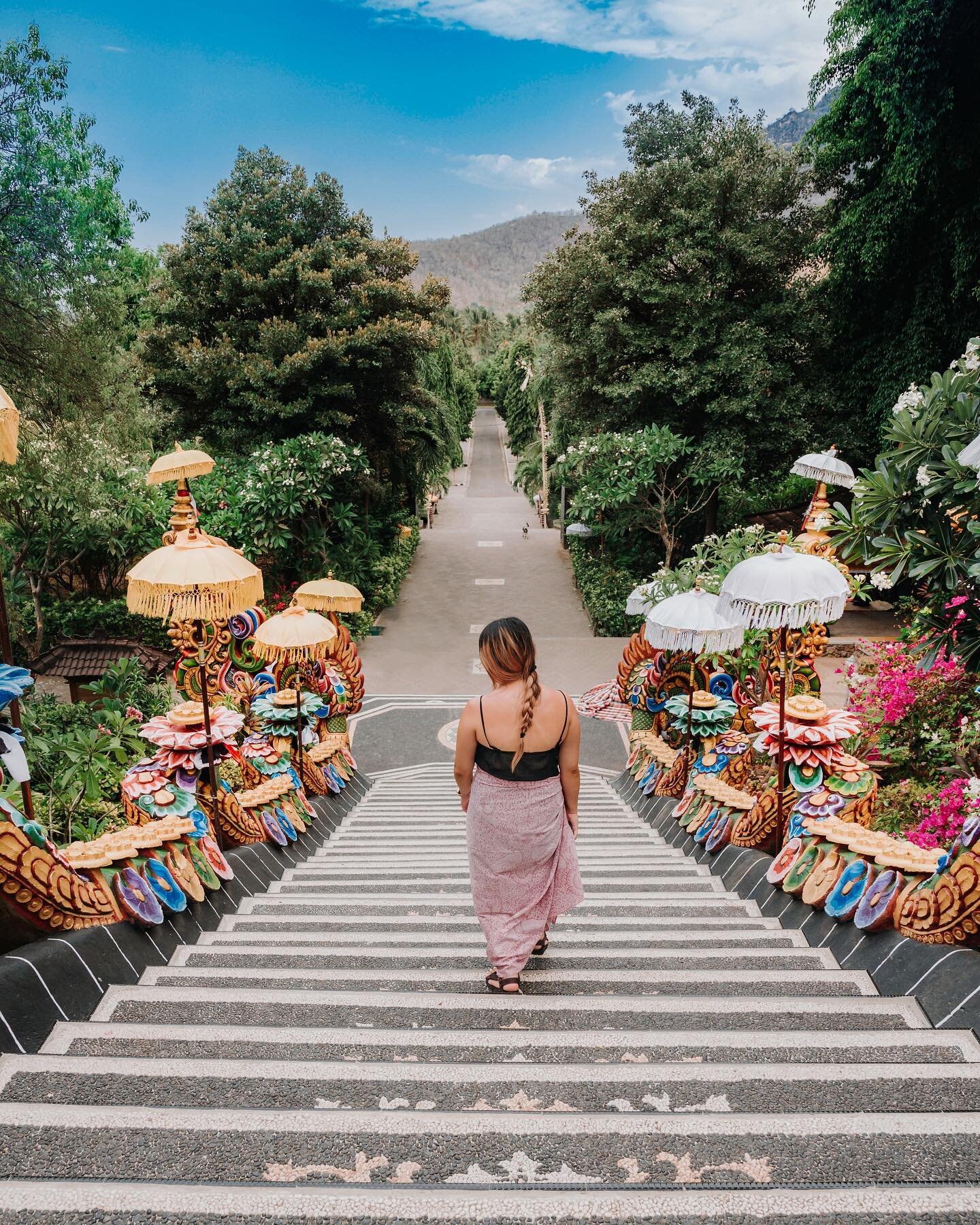 As the new year approaches and I&rsquo;m looking back on 2019, Bali was nothing less than sheer perfection.  The temples, food, culture and people were incredible. Can&rsquo;t wait for the next adventure with @_sones ✈️⁣⁣
&bull;⁣⁣
&bull;⁣⁣
&bull;⁣⁣
&
