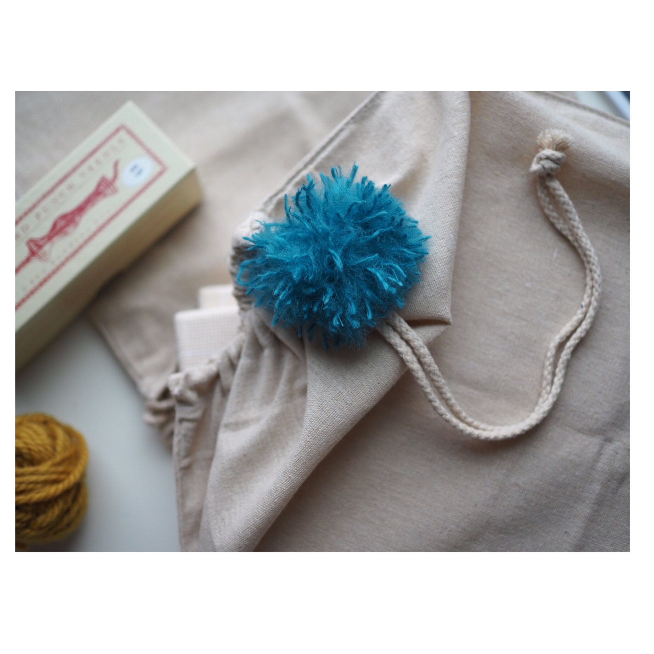 pom-poms and tassels 