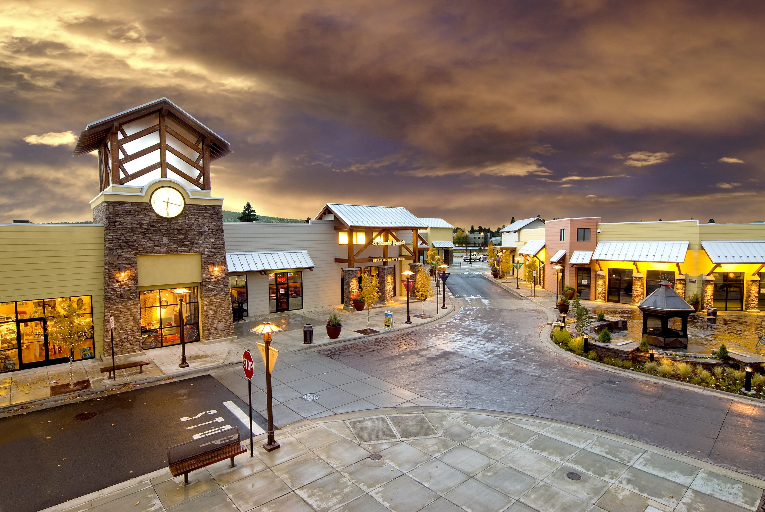 mall 014 b.jpg