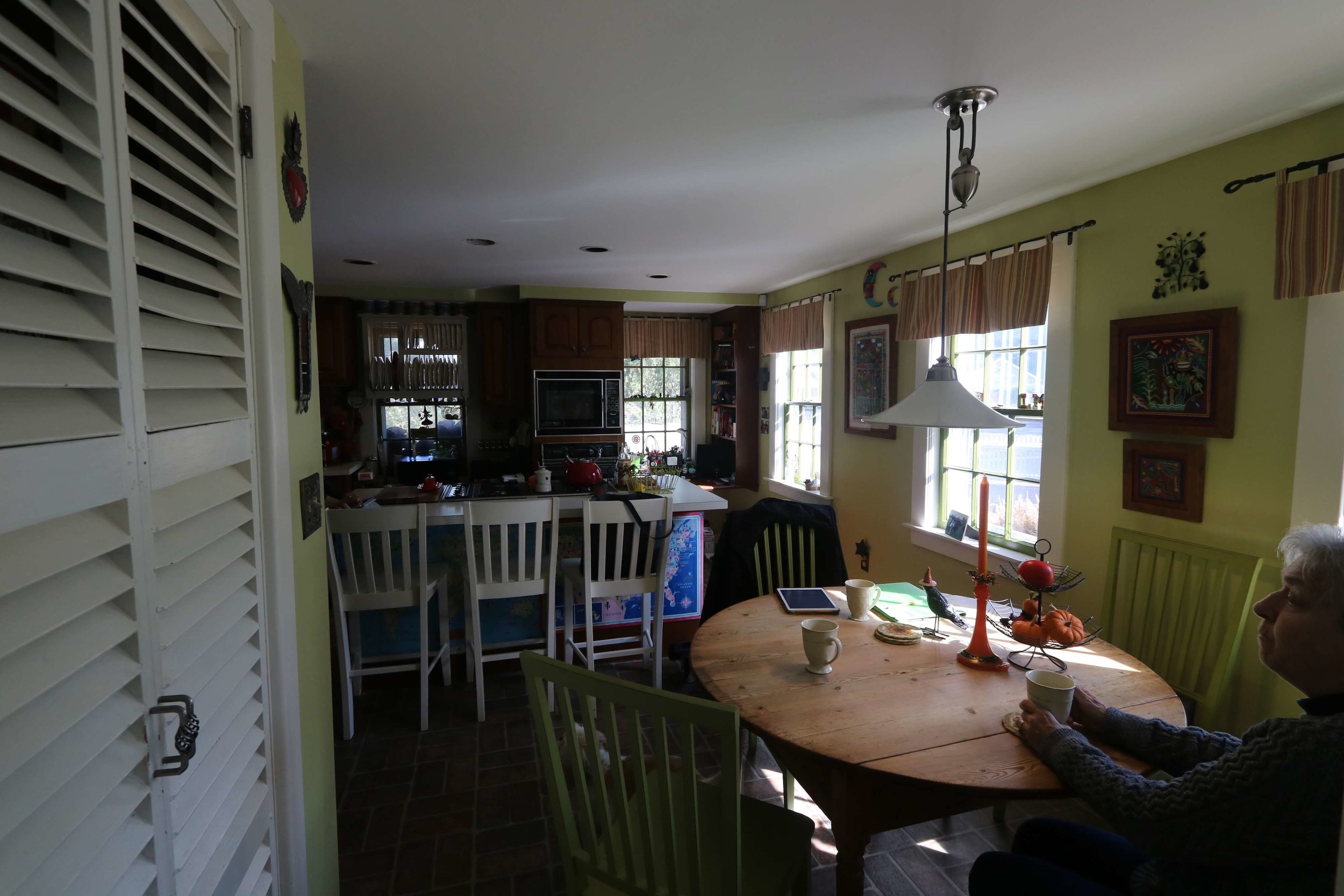before farmhouse kitchen renovation 4.jpg