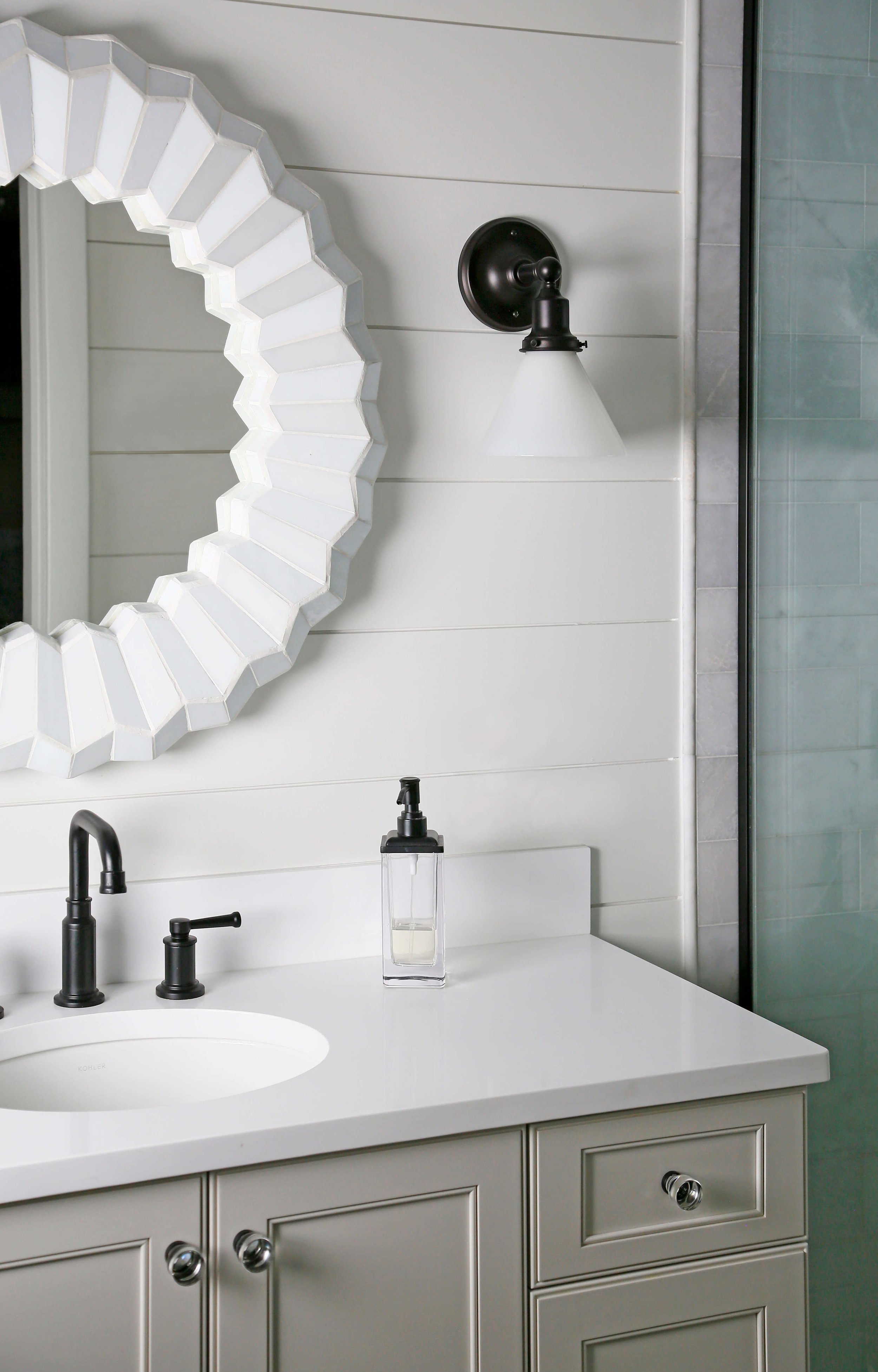 design 2 order julie h sheridan interior design nantucket primary bathroom vanity mirror detail 2.jpg