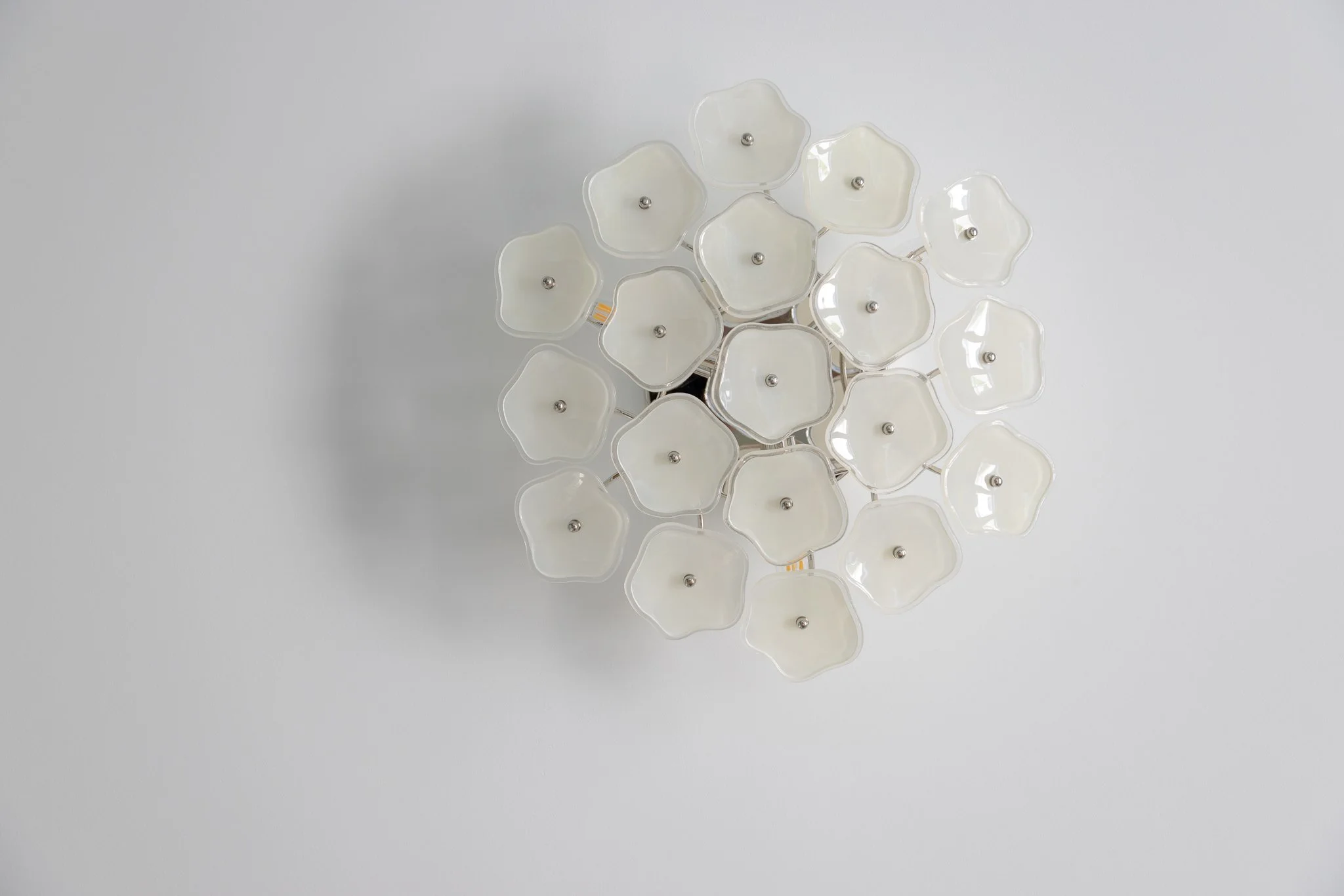 2-design 2 order julie h sheridan interior design coastal canvas primary bedroom ceiling light fixture.jpg