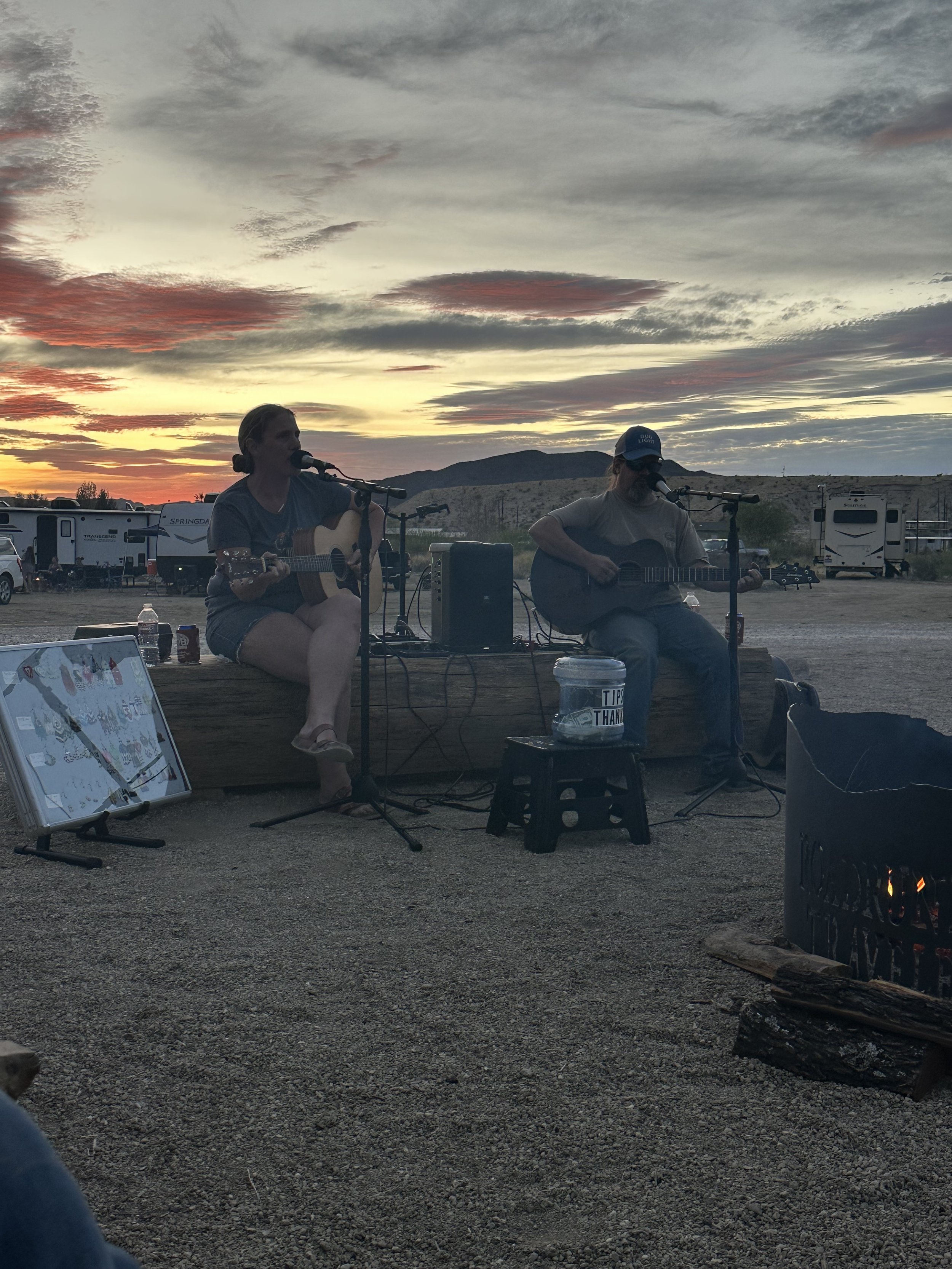 Sunset Campfire &amp; Tunes