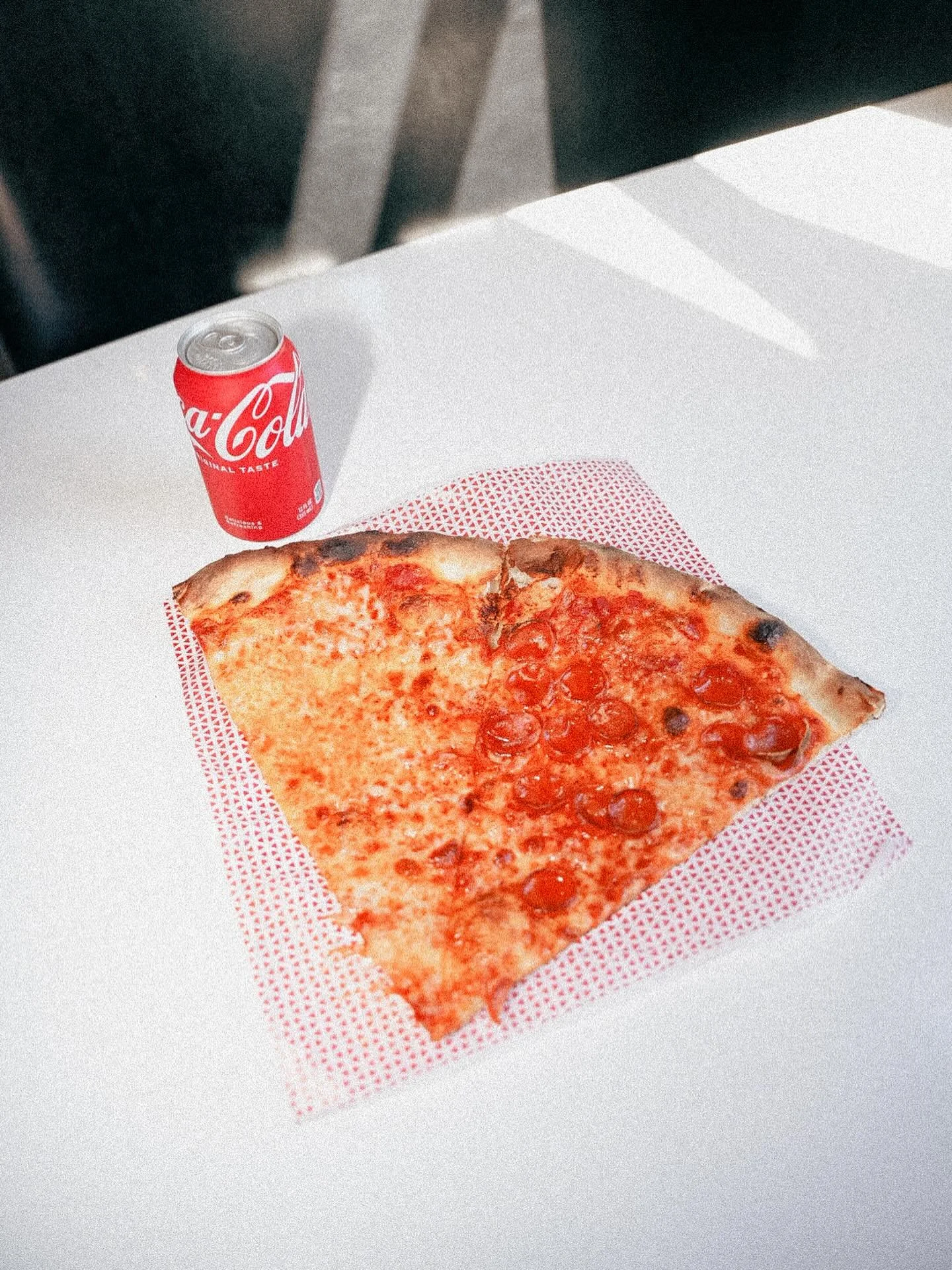 🍕 WEEKDAY LUNCH SPECIAL 🍕

From 12PM&ndash;2PM (Monday&ndash;Friday) you can grab:

2 SLICES + A DRINK
(Soda or bottled water)

All for $10

Come by either Slice Project and grab some pizza!
