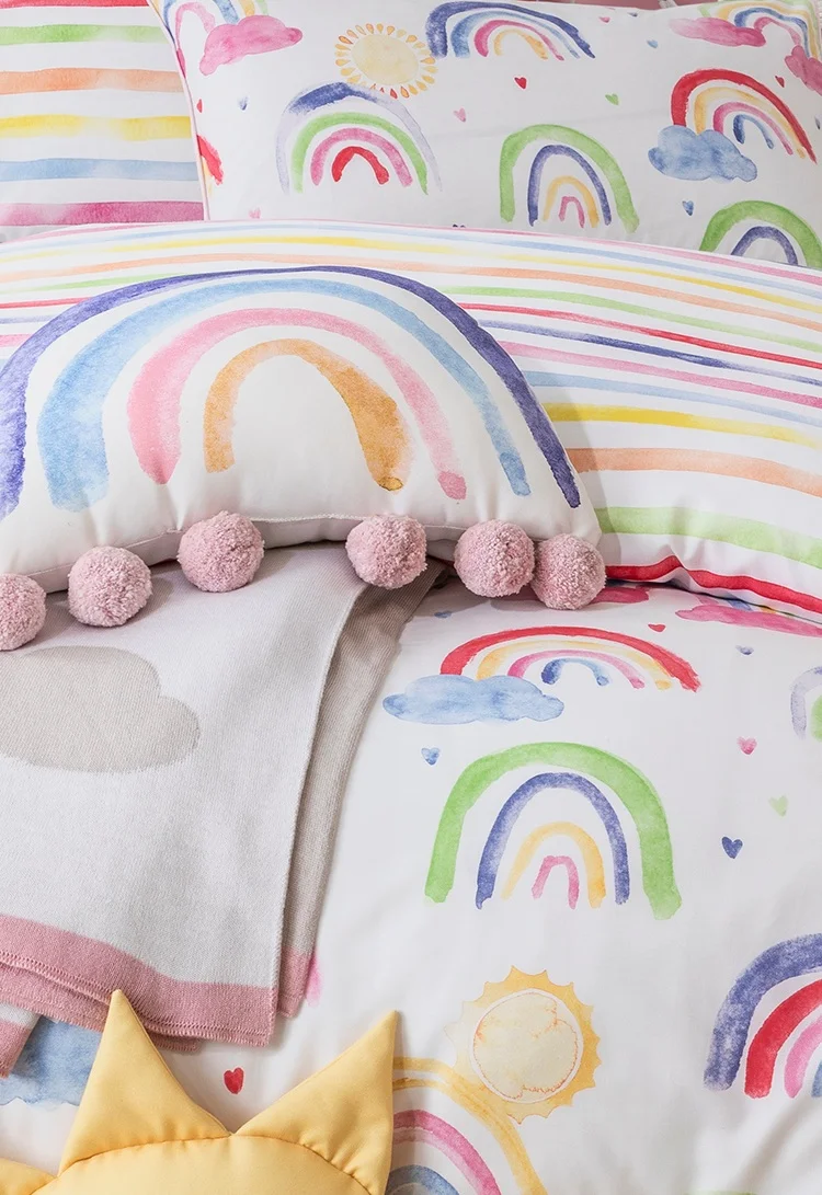 Kids rainbow quilt hotsell