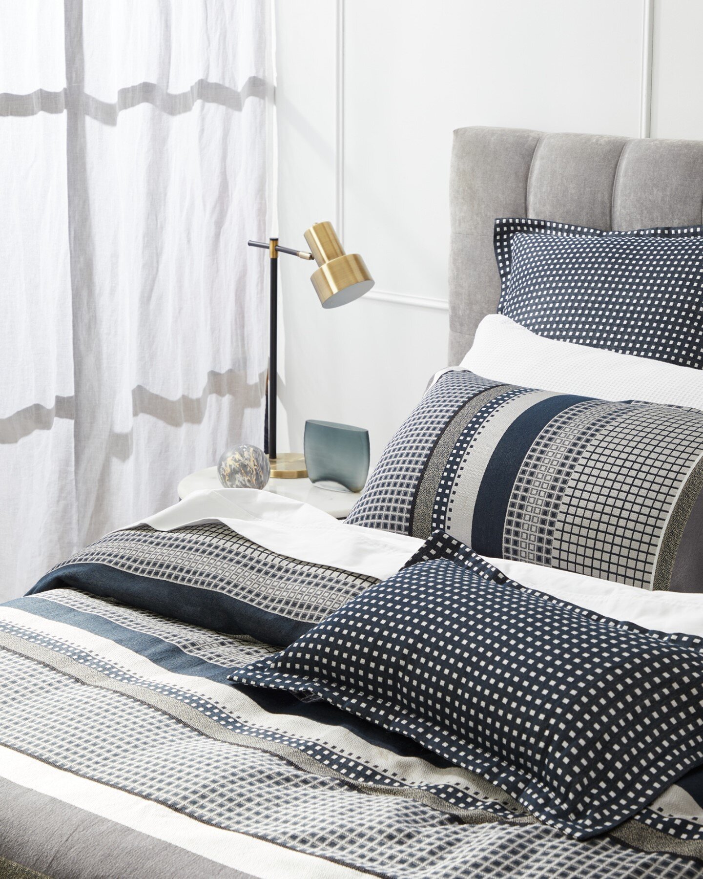 London Ink showcases our affinity with geometric patterns, structured lines and shapes, to create refined yet lively designs. ⁠
⁠
Something for your master bedroom?⁠
⁠
#London #myer