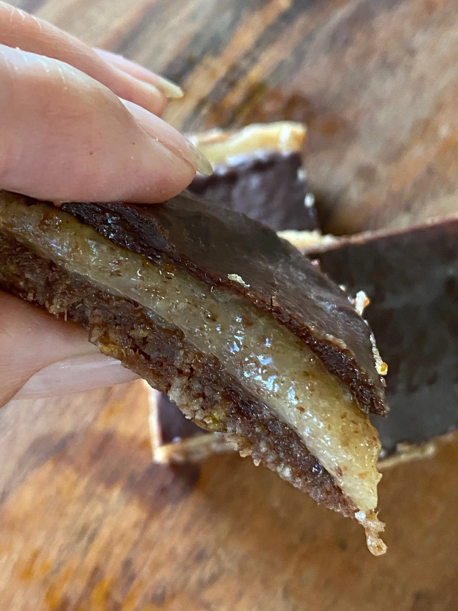 Recipe - Raw Caramel Slice