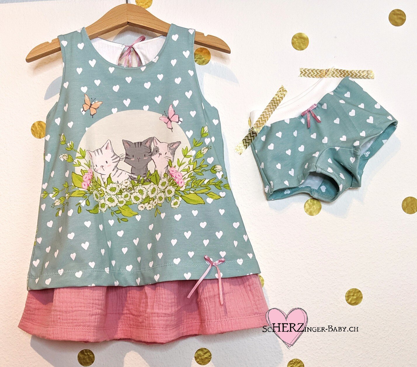 Baby clothes by heart