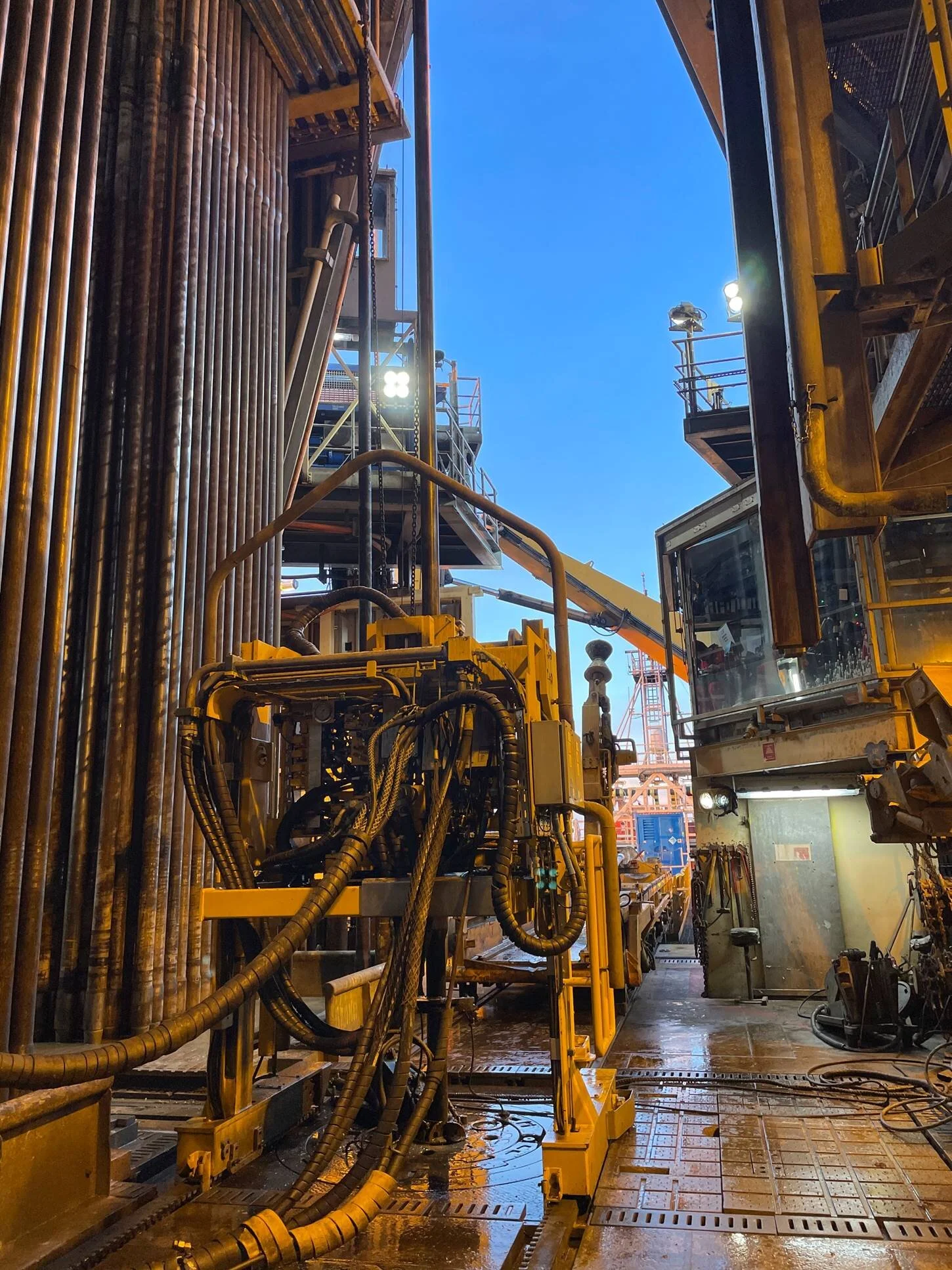 COSL Drilling Europe signs rig contract with OKEA 