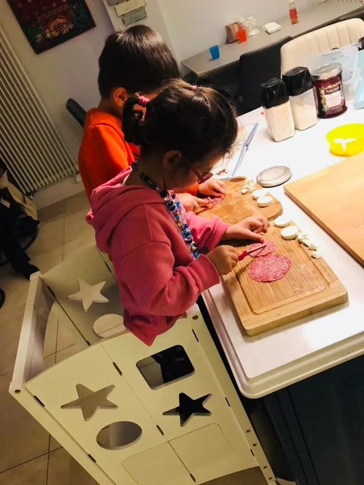 The best kitchen equipment for your child in the kitchen!