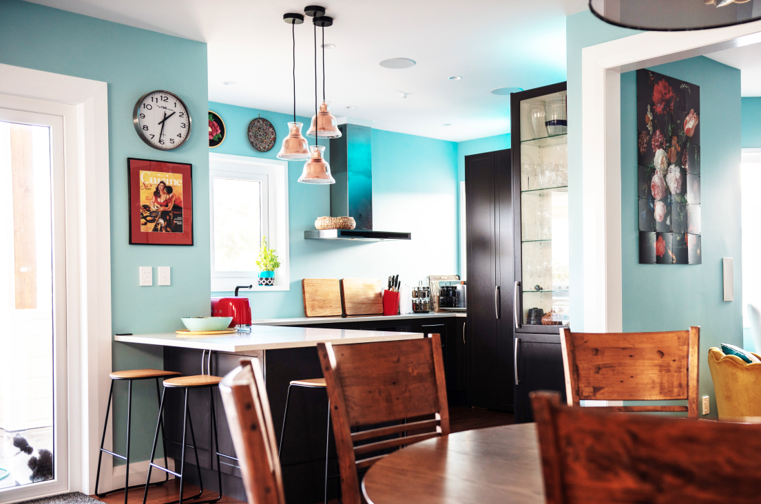 Bright, Fun Kitchen in Lyall Bay