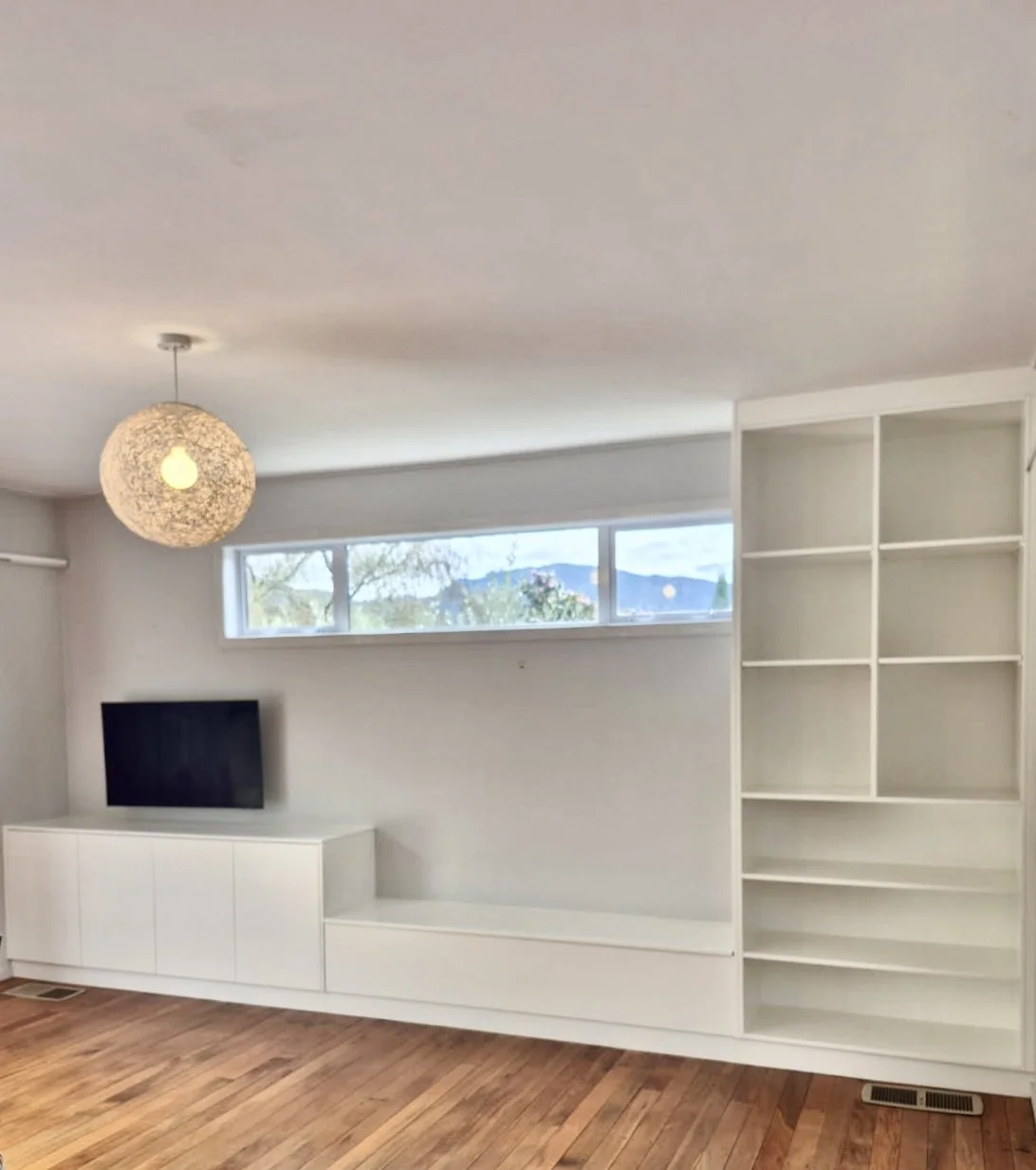 Bespoke Wall Unit, Silverstream 