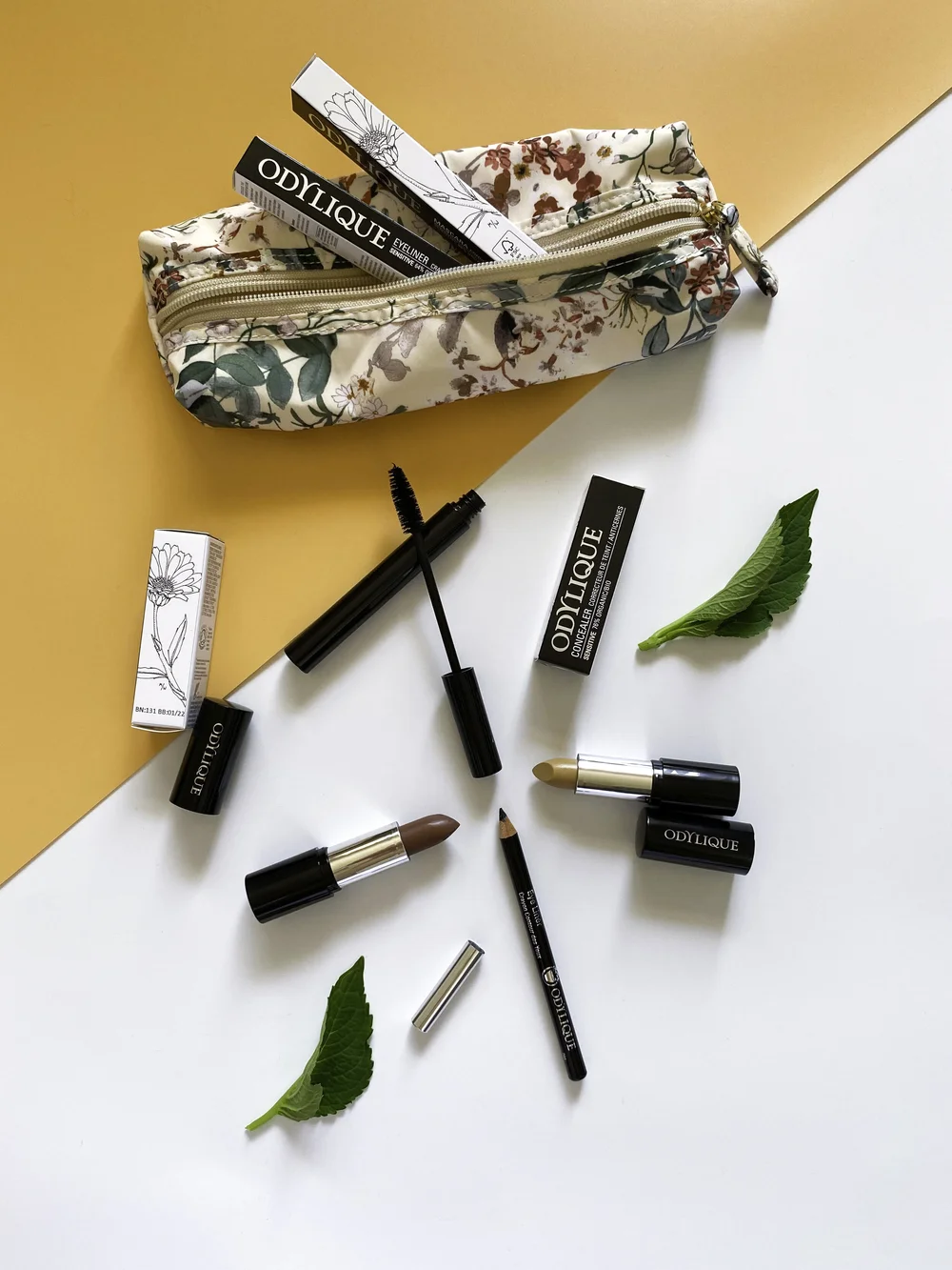 What S In My Minimal Organic Makeup Bag - Organic Makeup Bag What S In My Minimal Organic Makeup Bag - Organic Makeup Bag