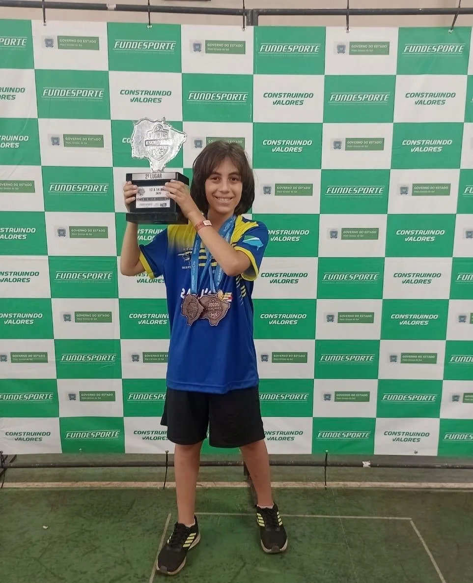 Breno de Souza se destaca no tênis de mesa e avança para nova competição