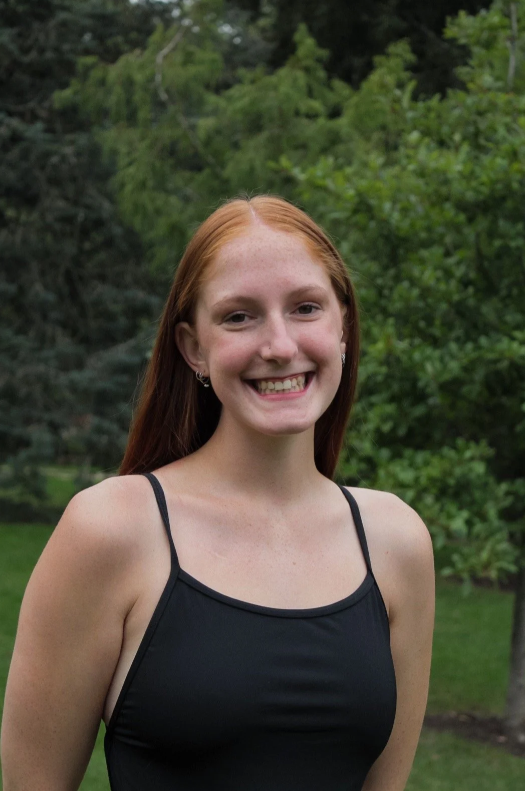 Headshot of Clare a camp counselor